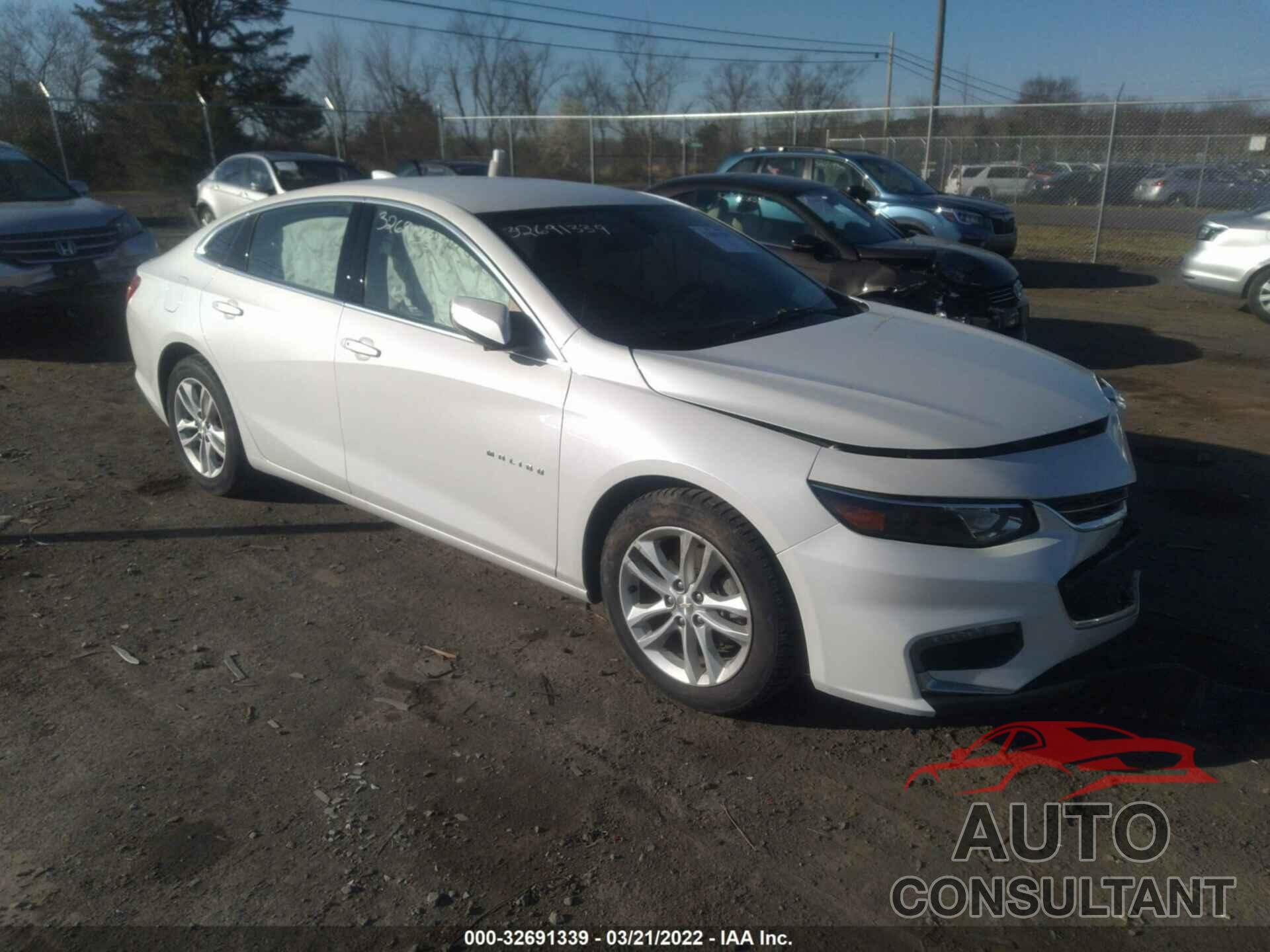 CHEVROLET MALIBU 2016 - 1G1ZE5ST5GF290426