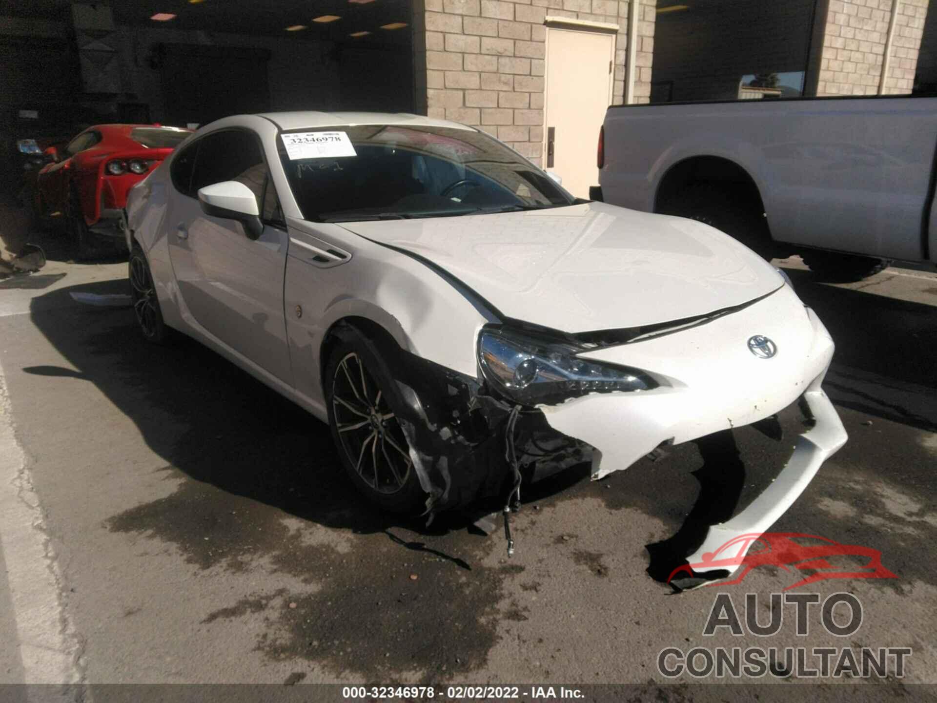 TOYOTA 86 2018 - JF1ZNAA11J9701414