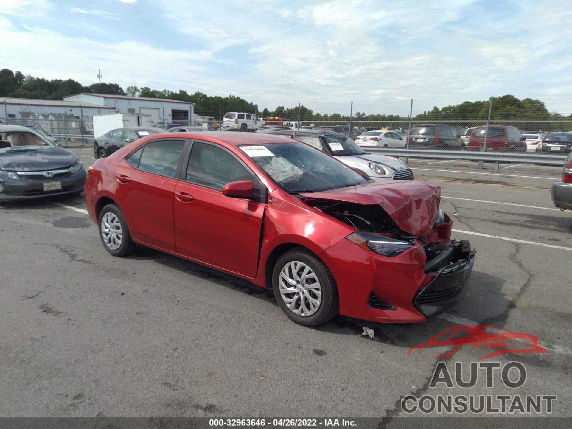 TOYOTA COROLLA 2017 - 5YFBURHE7HP693023