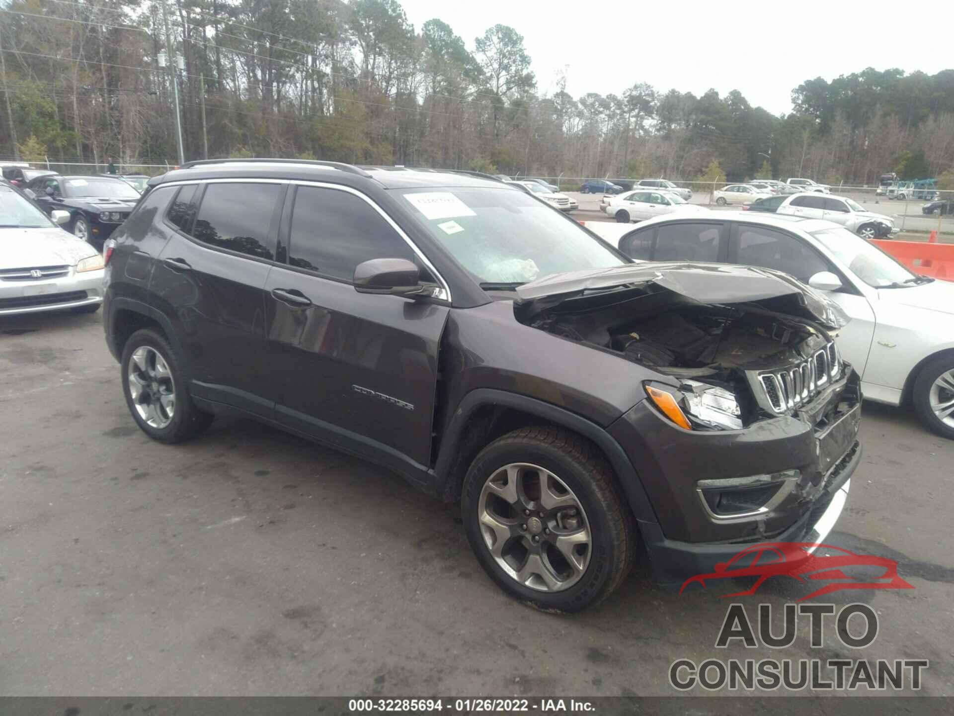 JEEP COMPASS 2018 - 3C4NJDCB2JT267104