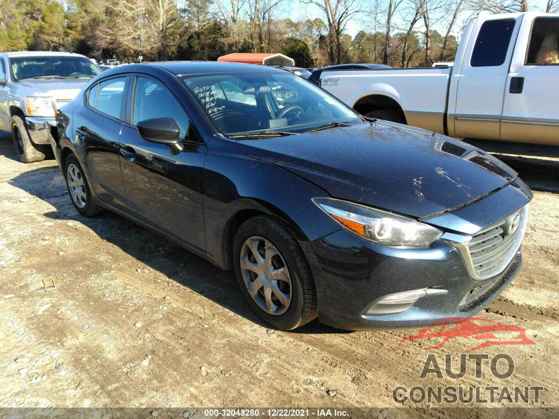 MAZDA MAZDA3 4-DOOR 2017 - 3MZBN1U70HM153829