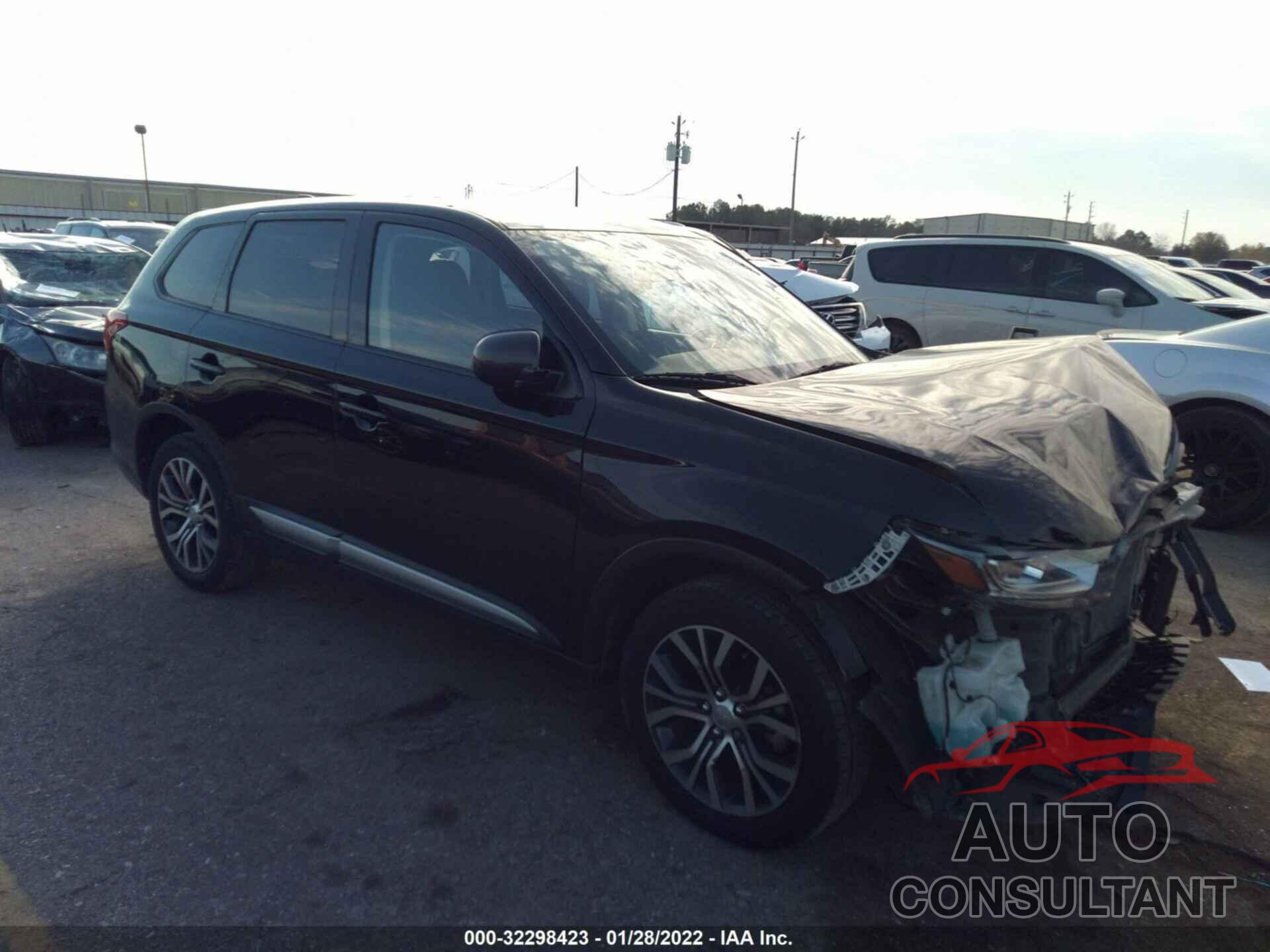 MITSUBISHI OUTLANDER 2018 - JA4AD2A3XJZ022673
