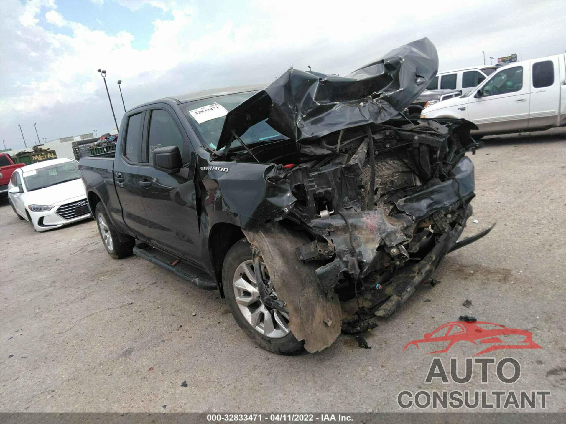 CHEVROLET SILVERADO 1500 2019 - 1GCRWBEF4KZ422074