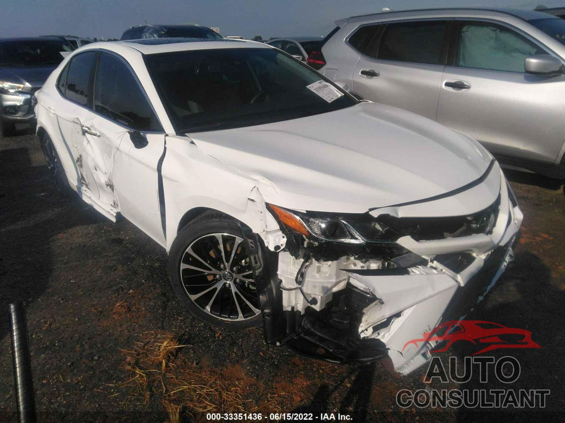 TOYOTA CAMRY 2020 - 4T1M11AK1LU864066