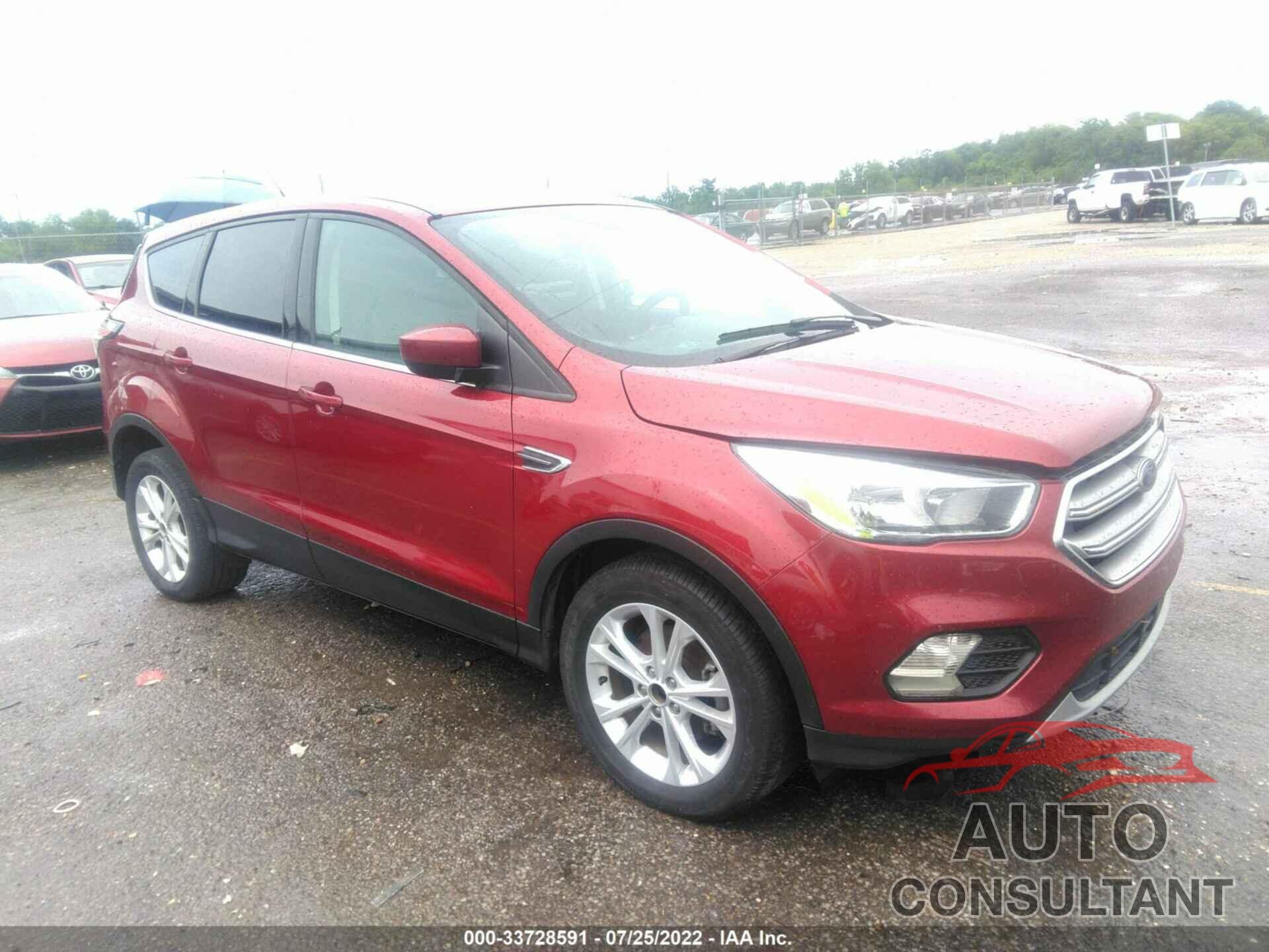FORD ESCAPE 2017 - 1FMCU0GDXHUB77875