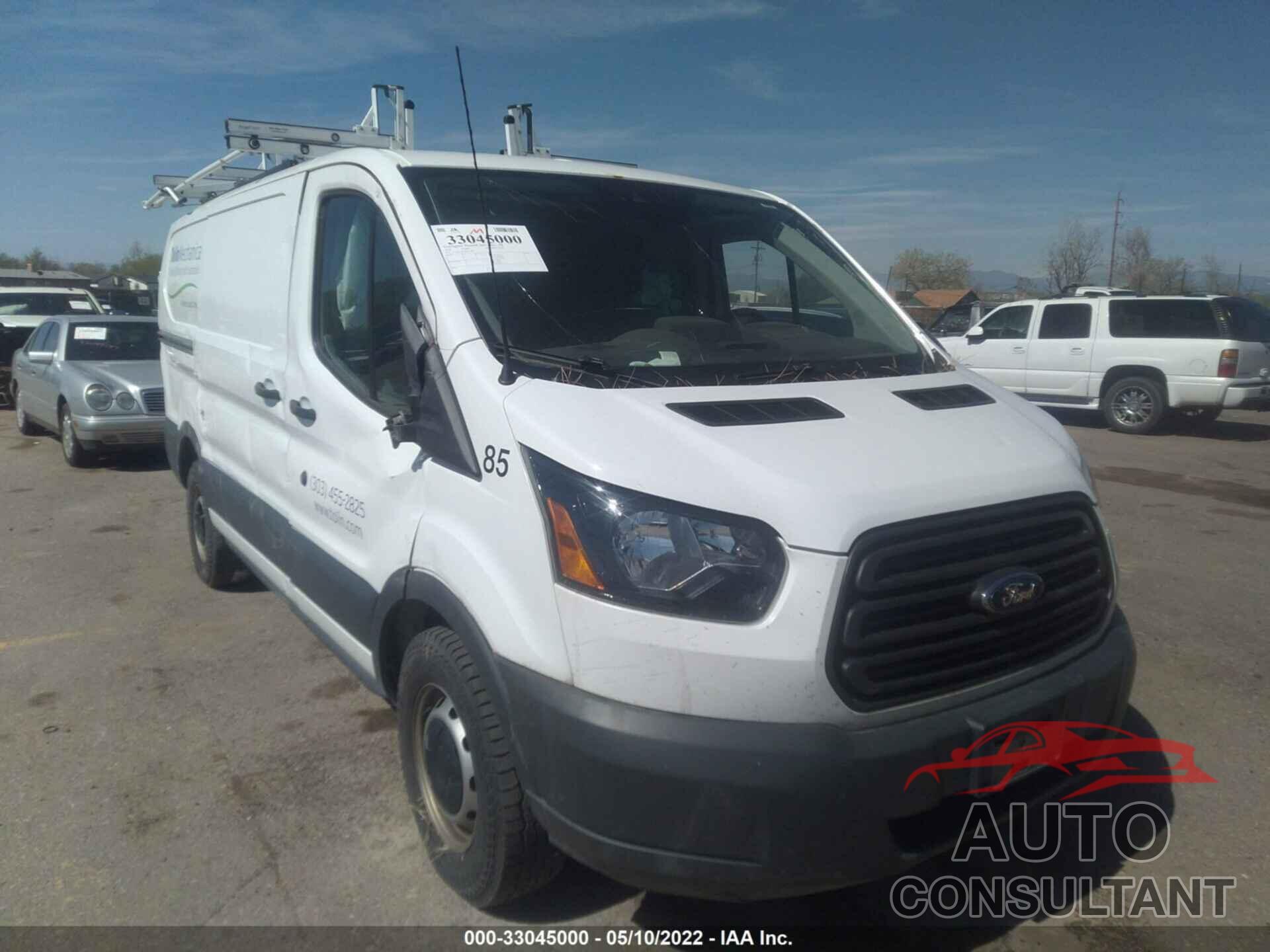 FORD TRANSIT VAN 2018 - 1FTYR1YG1JKB51306