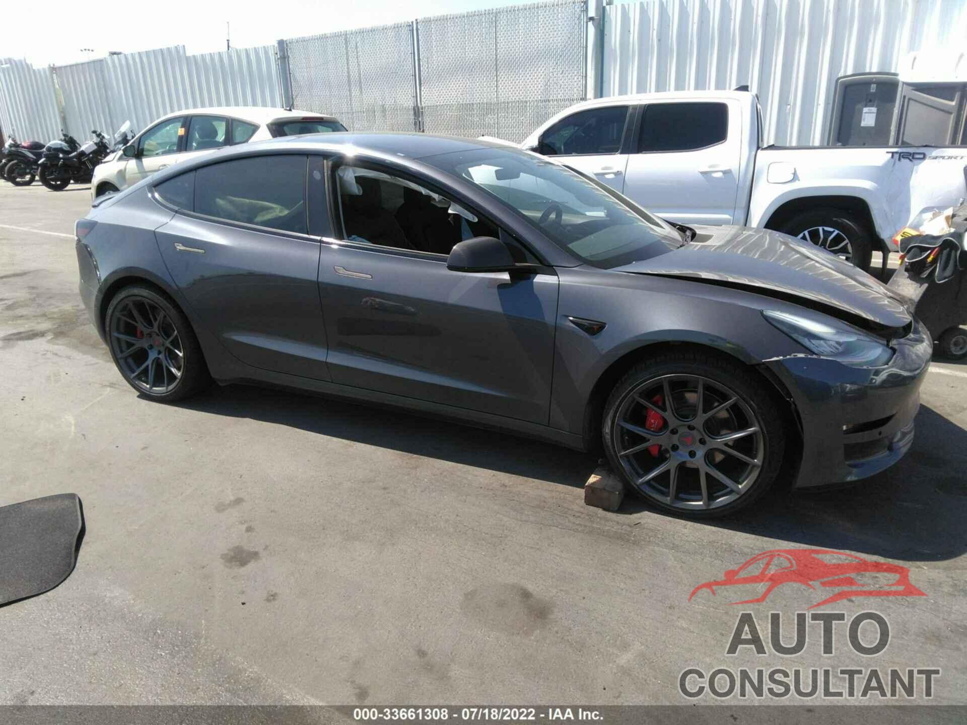 TESLA MODEL 3 2018 - 5YJ3E1EB3JF113930