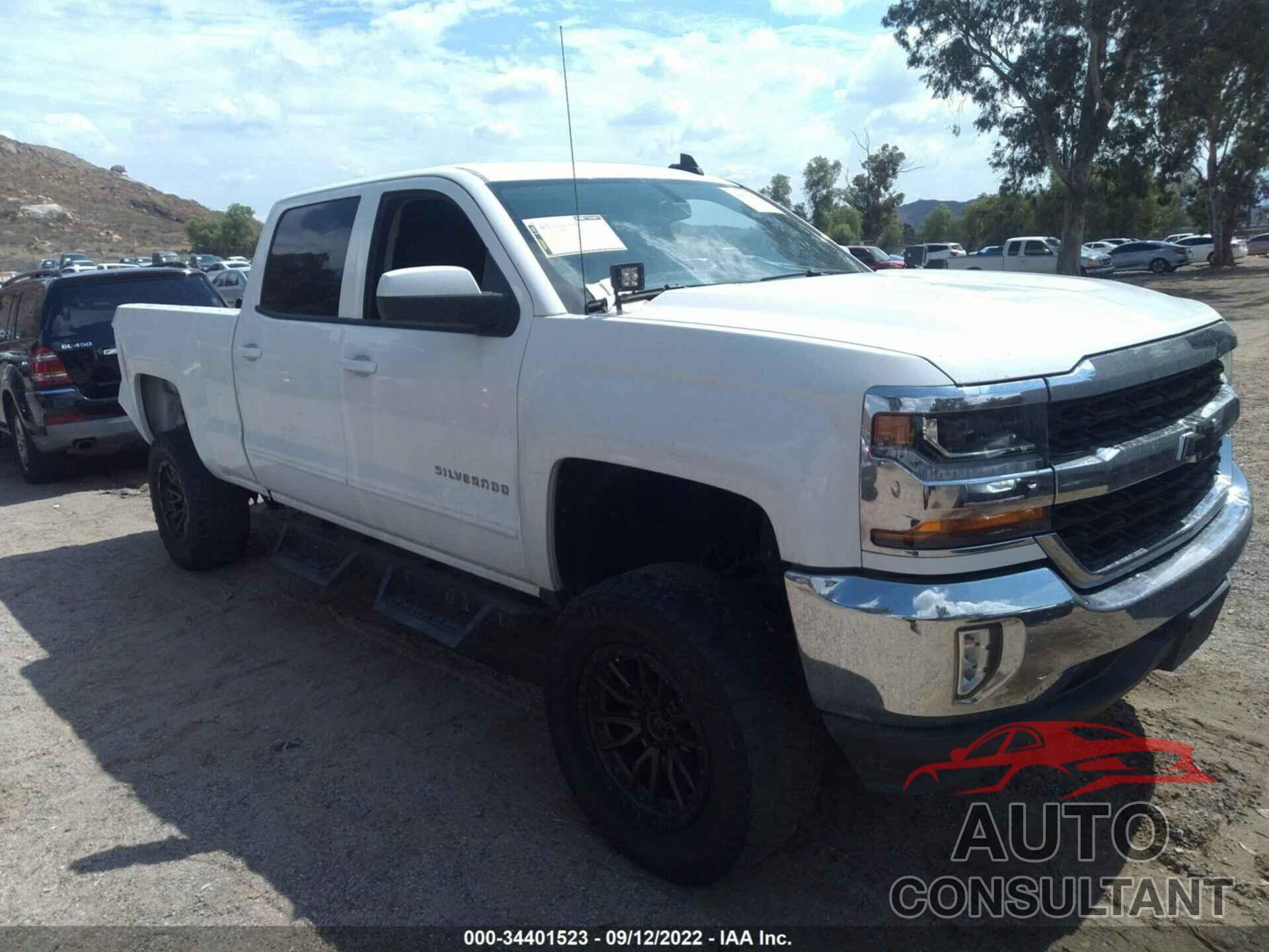 CHEVROLET SILVERADO 1500 2018 - 3GCPCREC9JG381244