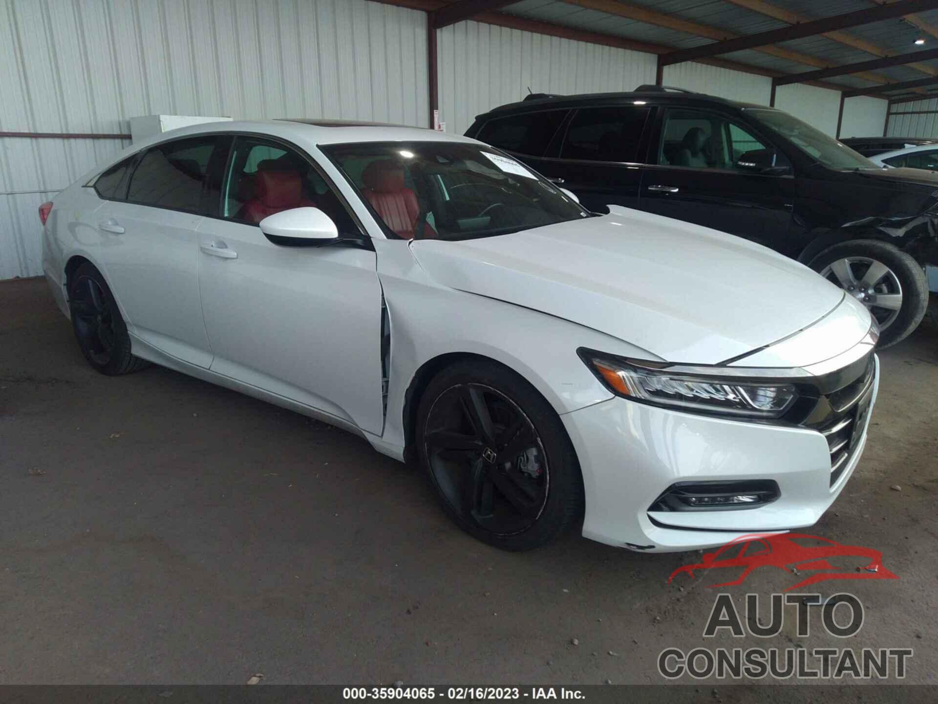 HONDA ACCORD SEDAN 2018 - 1HGCV2F34JA050098