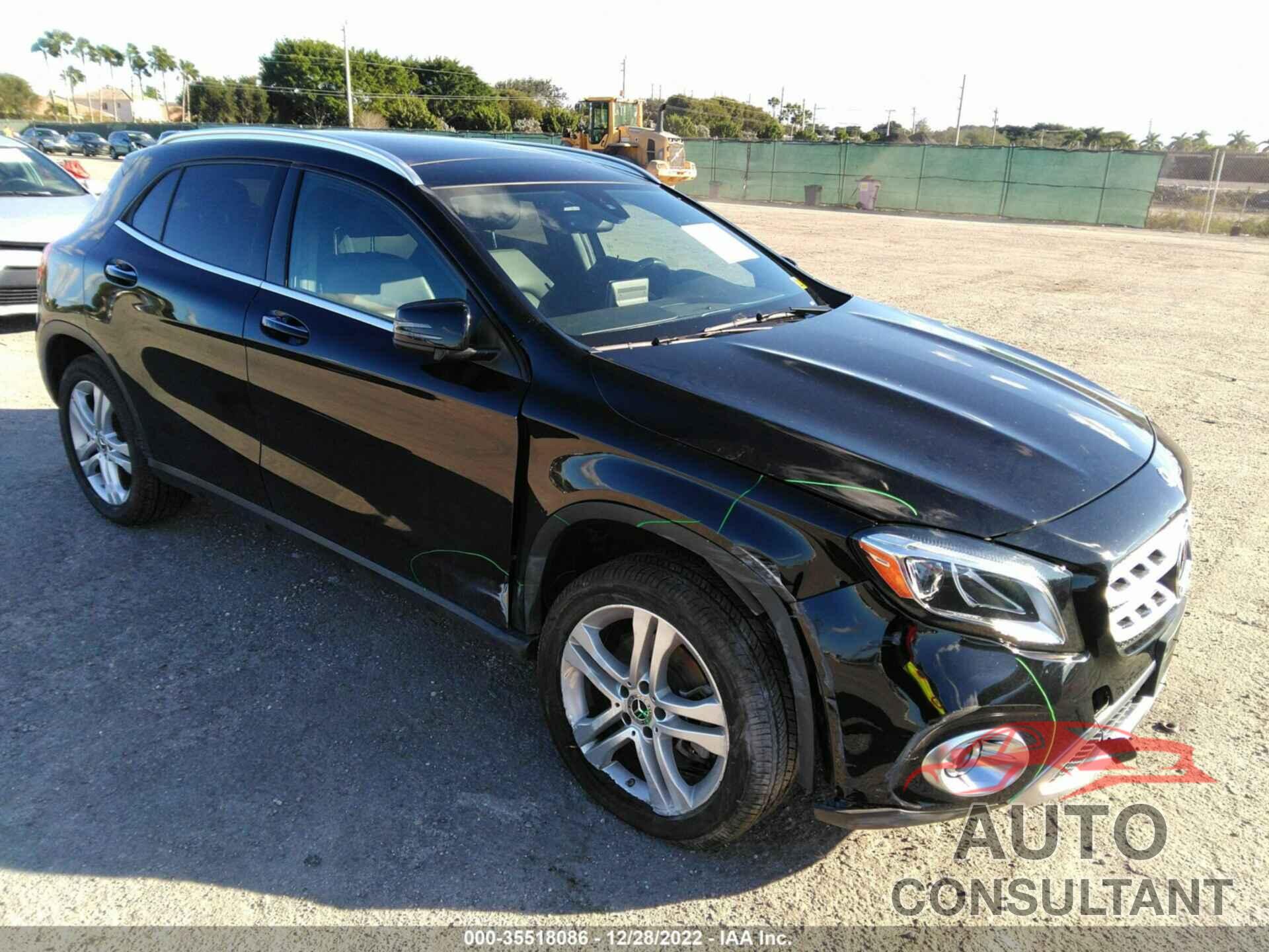MERCEDES-BENZ GLA 250 2019 - WDCTG4GBXKU017739