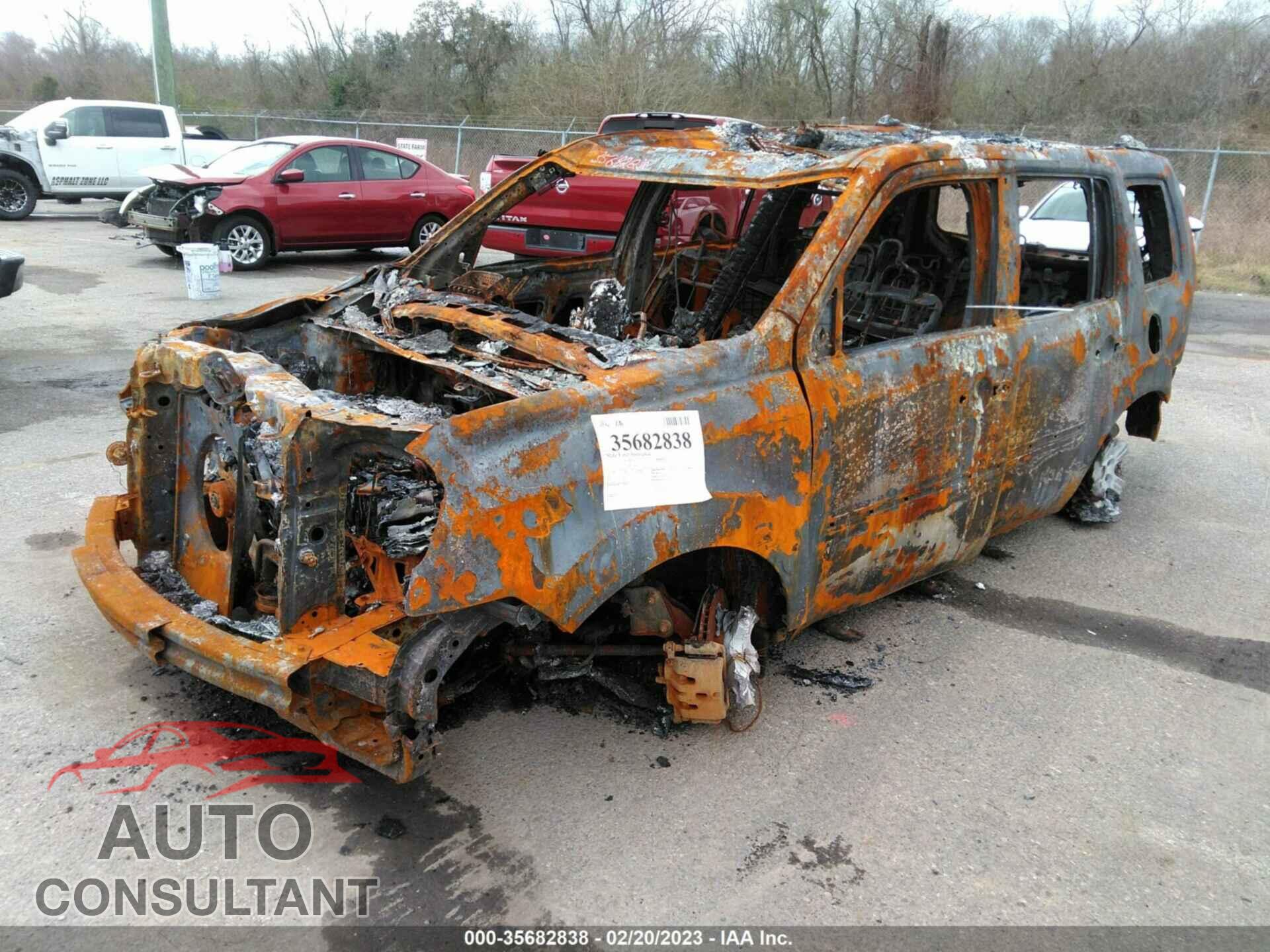 HONDA PILOT 2015 - 5FNYF3H51FB025762