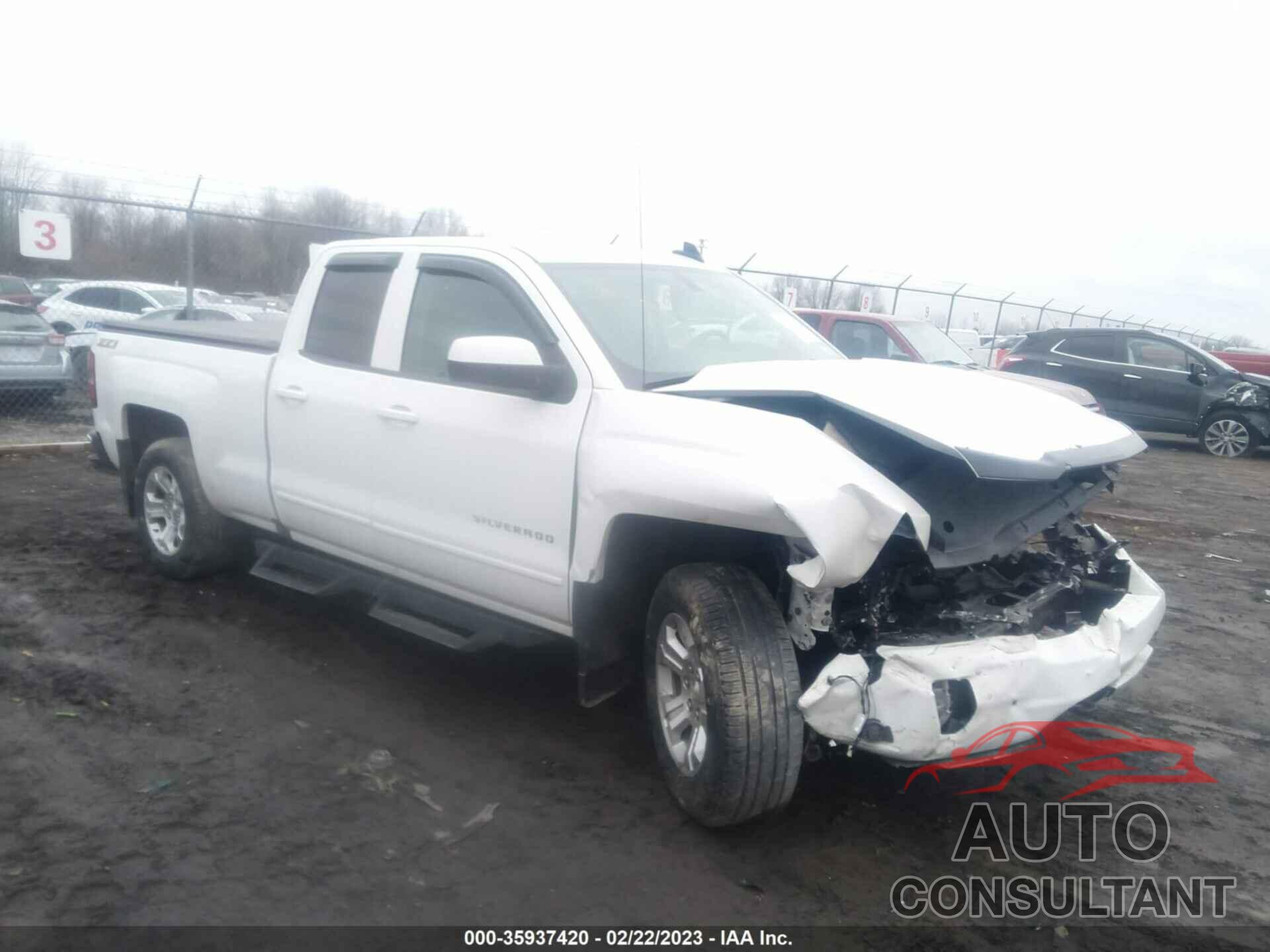 CHEVROLET SILVERADO 1500 2016 - 1GCVKREC9GZ370635