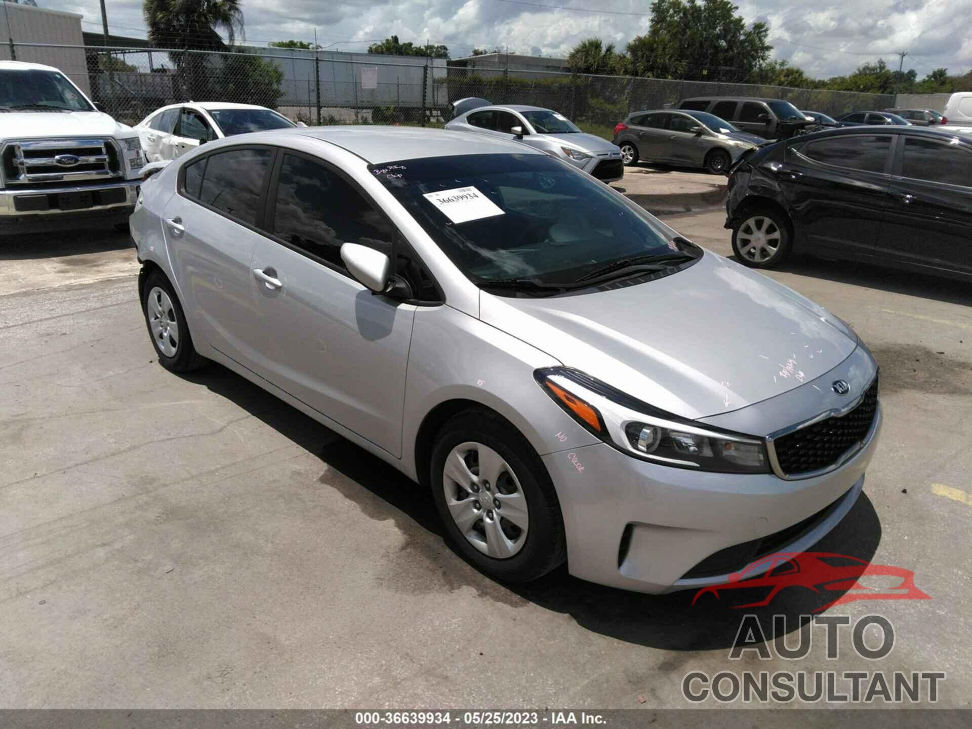 KIA FORTE 2017 - 3KPFK4A79HE145970