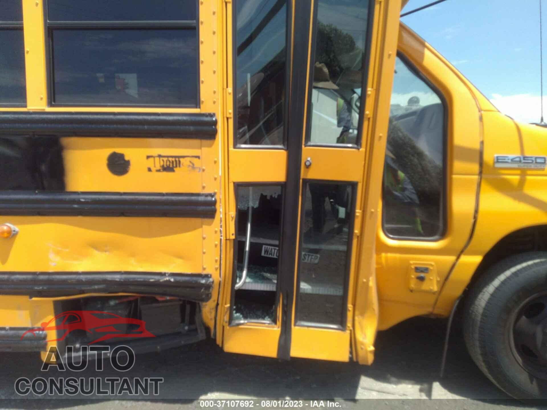 FORD E-450 CUTAWAY 2016 - 1FDFE4FS6GDC07566
