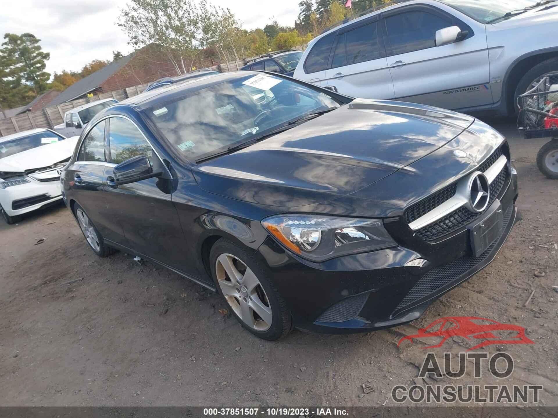 MERCEDES-BENZ CLA 250 2015 - WDDSJ4GB6FN182101