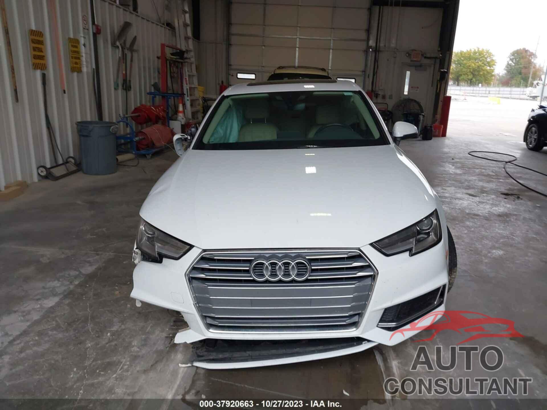 AUDI A4 2019 - WAUGMAF44KA043530