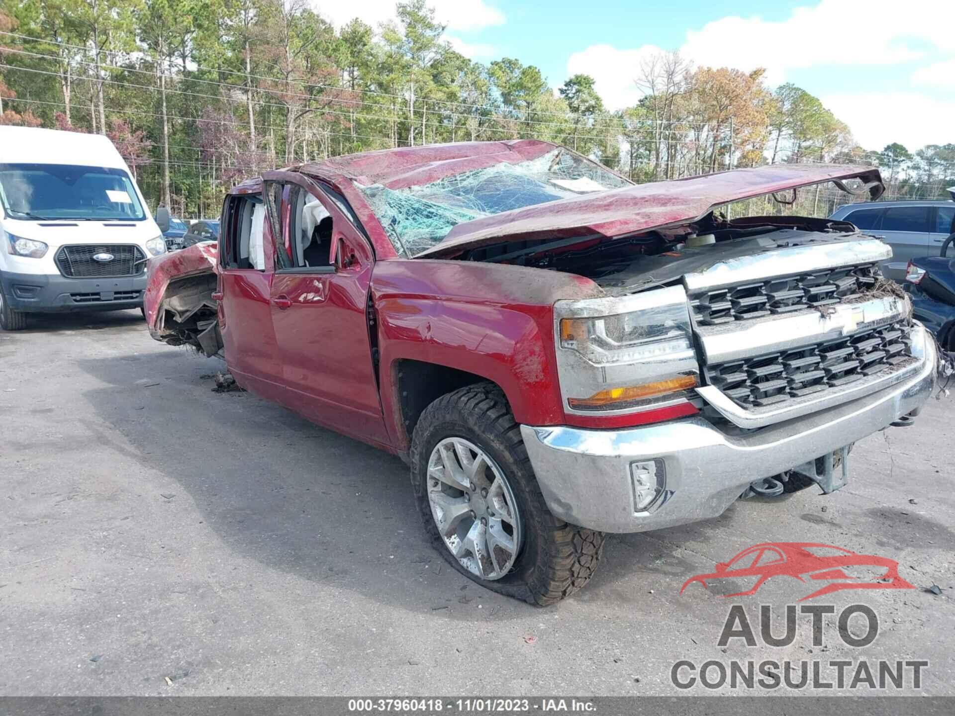 CHEVROLET SILVERADO 1500 2018 - 3GCUKREC4JG634508