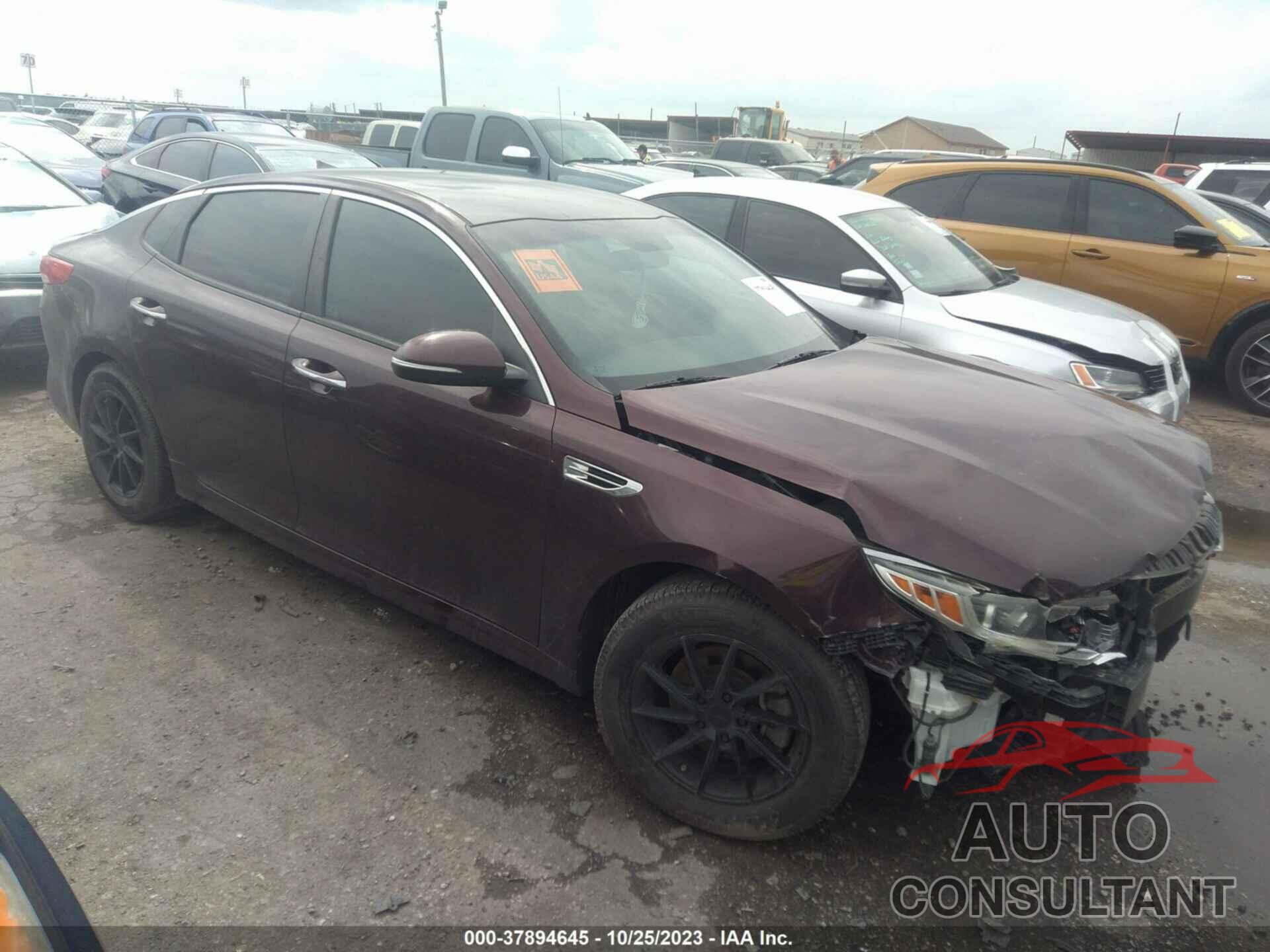 KIA OPTIMA 2018 - 5XXGT4L31JG203384