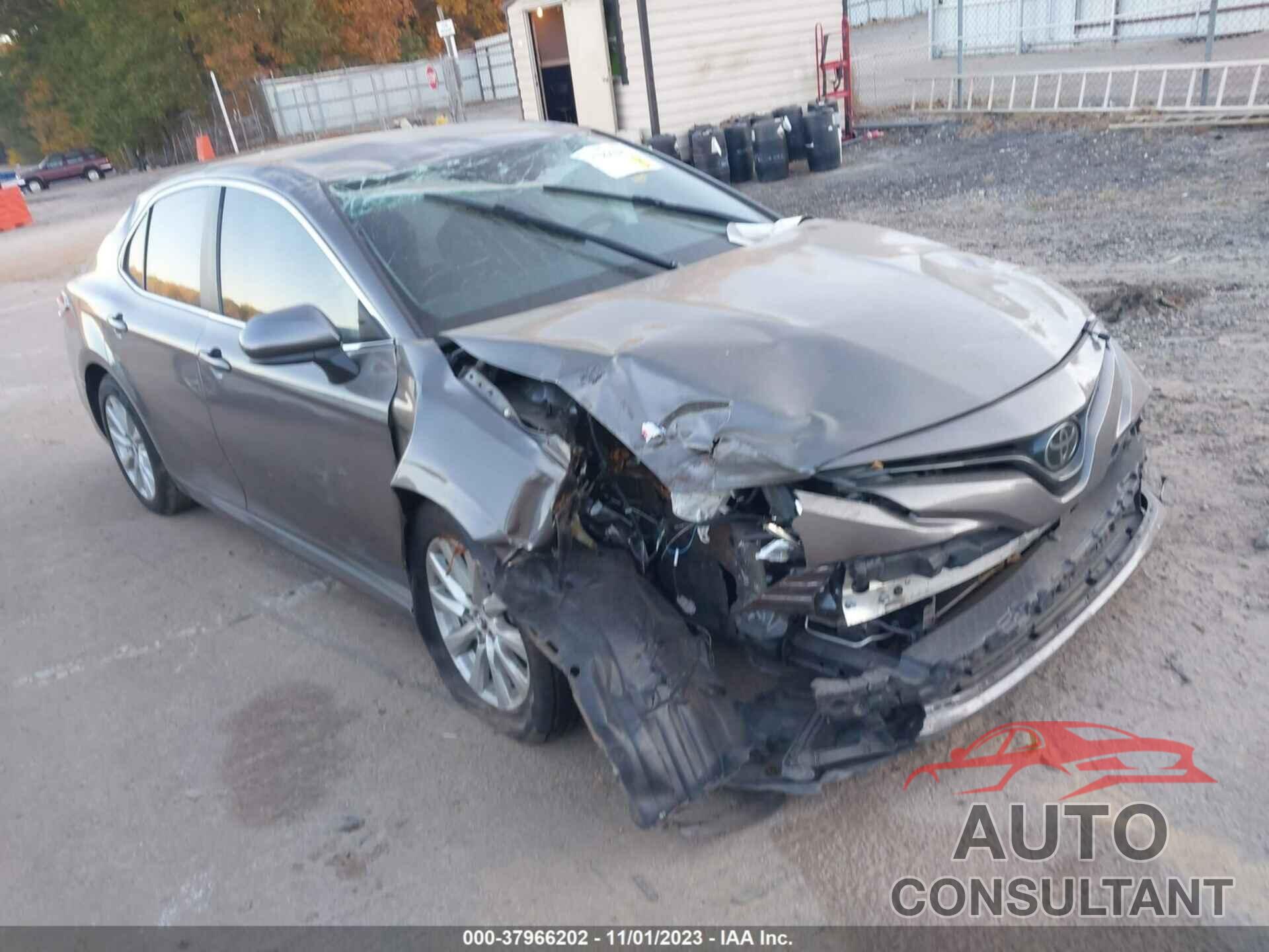 TOYOTA CAMRY 2019 - 4T1B11HK0KU765380