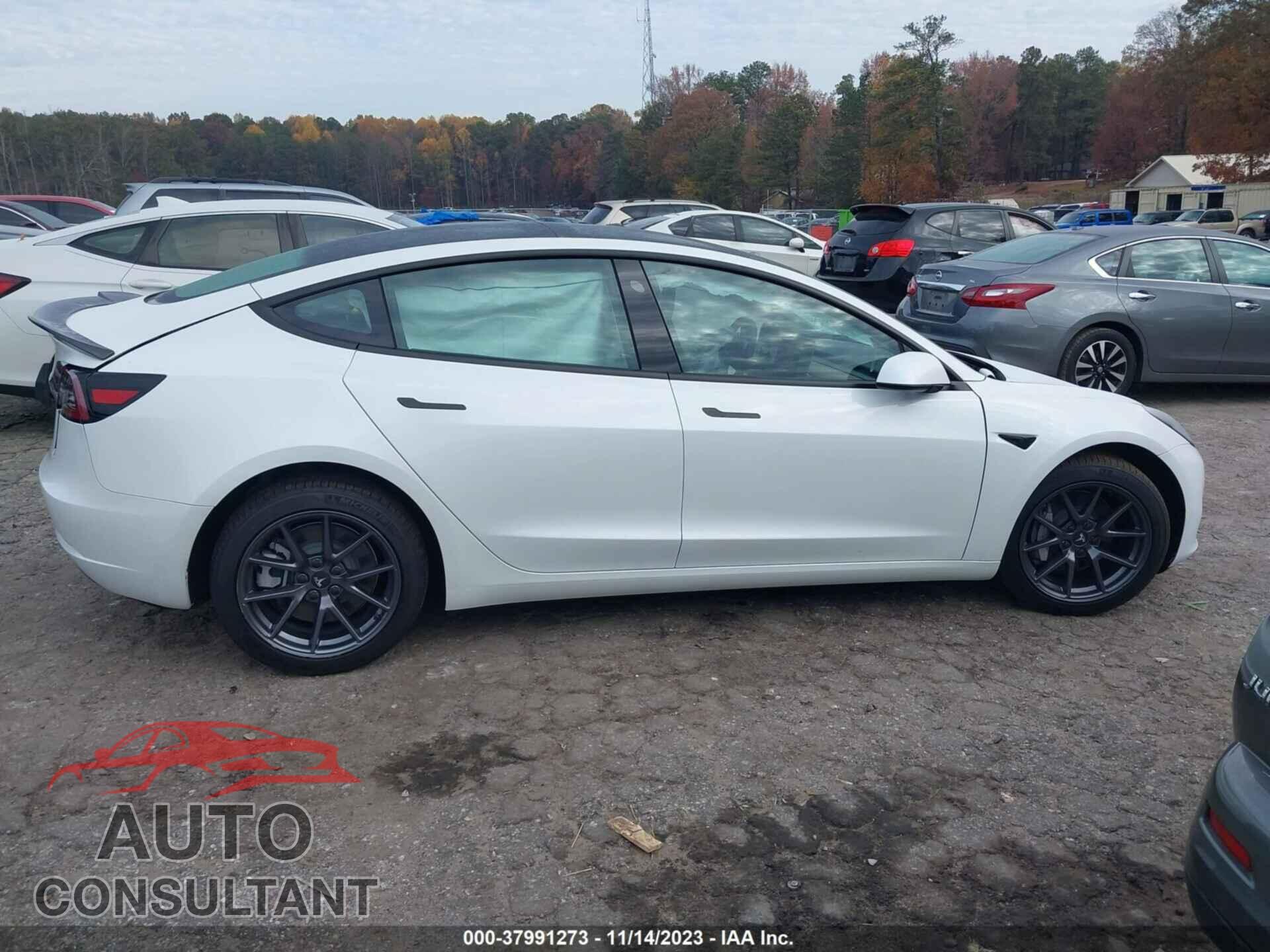 TESLA MODEL 3 2023 - 5YJ3E1EA7PF490860