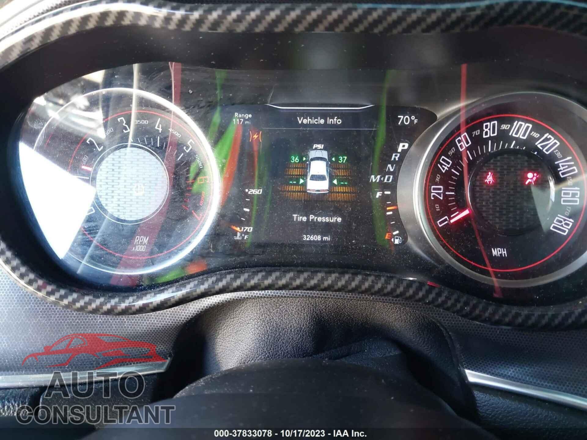 DODGE CHALLENGER 2018 - 2C3CDZFJ9JH318318