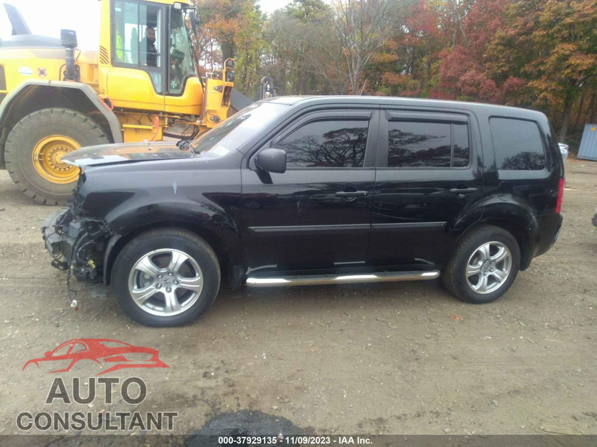 HONDA PILOT 2015 - 5FNYF4H26FB047672