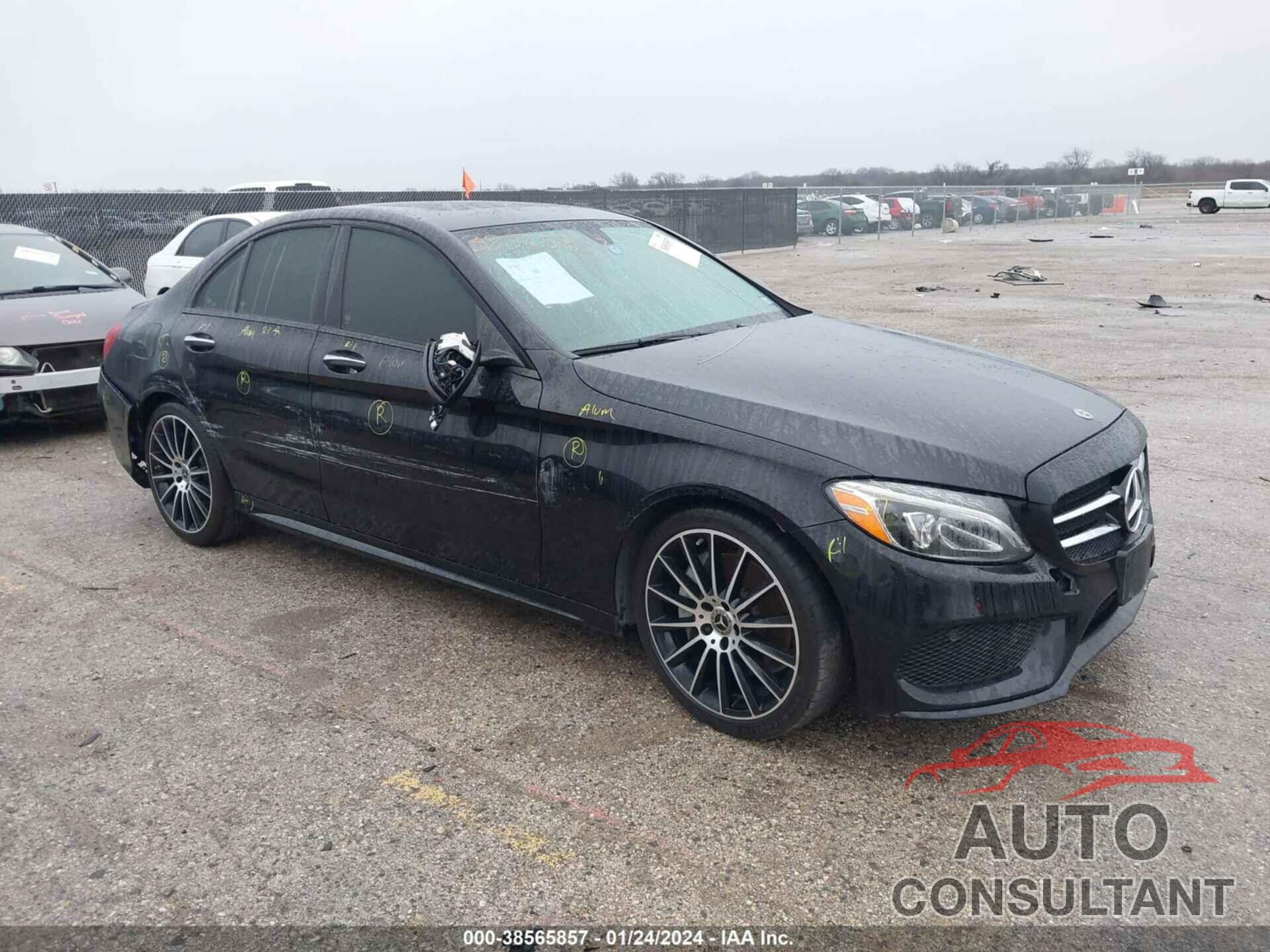 MERCEDES-BENZ C 300 2018 - 55SWF4JB6JU256578