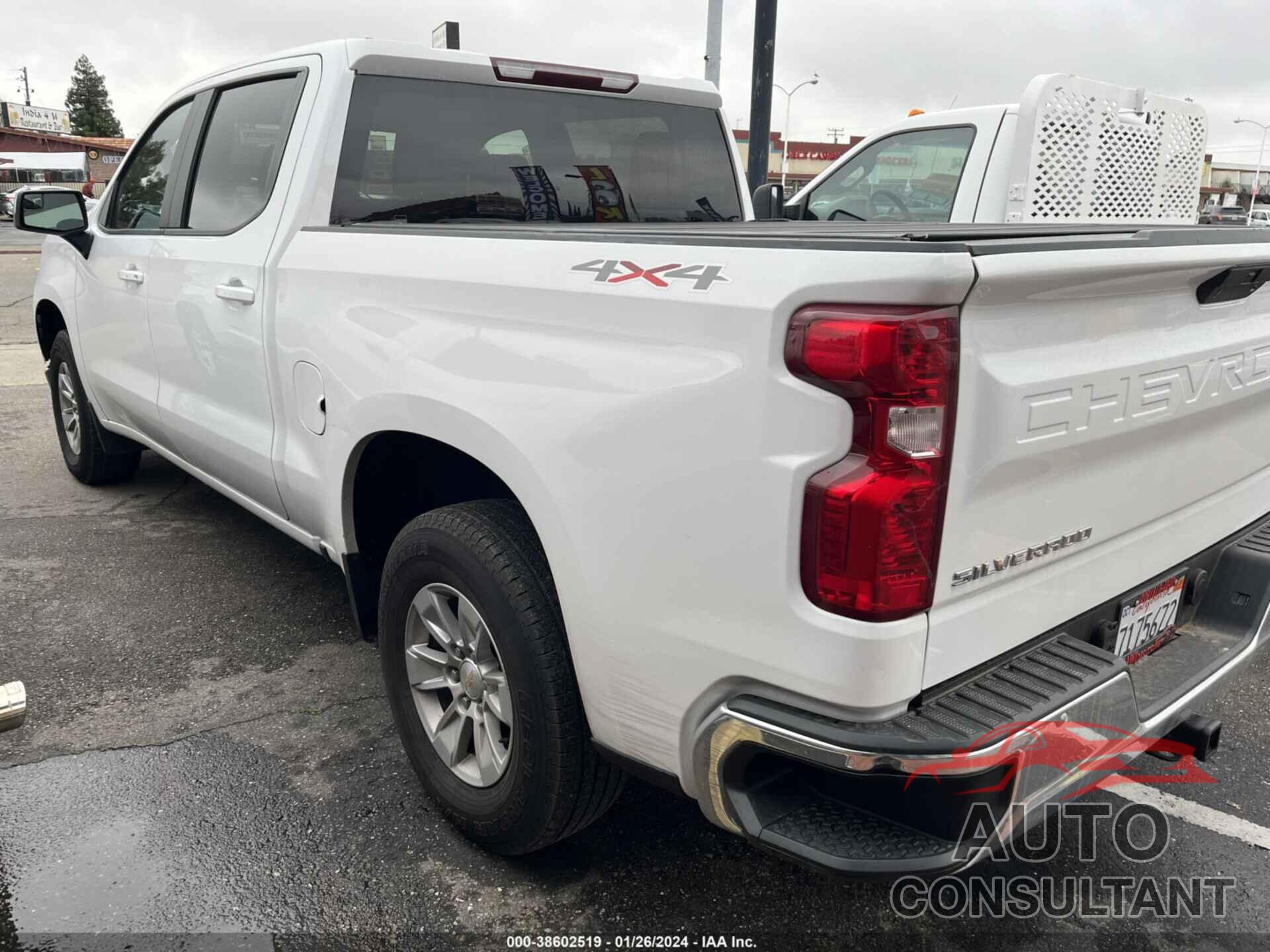 CHEVROLET SILVERADO 2021 - 1GCUYDED9MZ103612