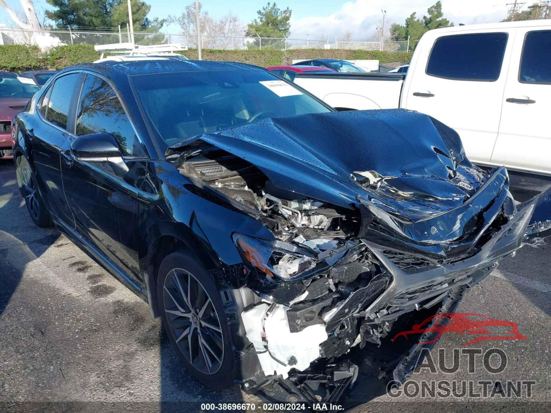 TOYOTA CAMRY 2023 - 4T1T11AK1PU831263