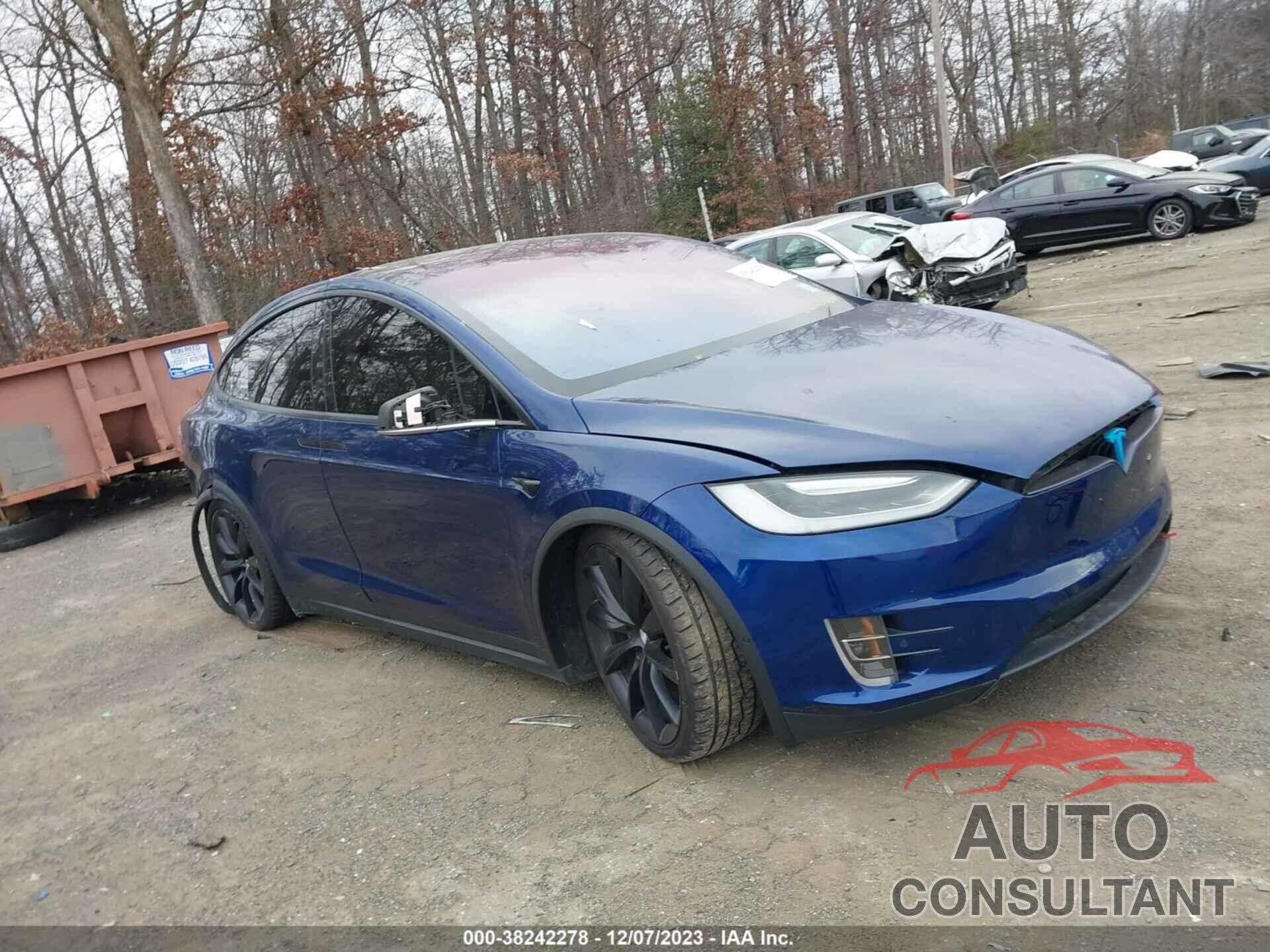 TESLA MODEL X 2017 - 5YJXCBE2XHF064037