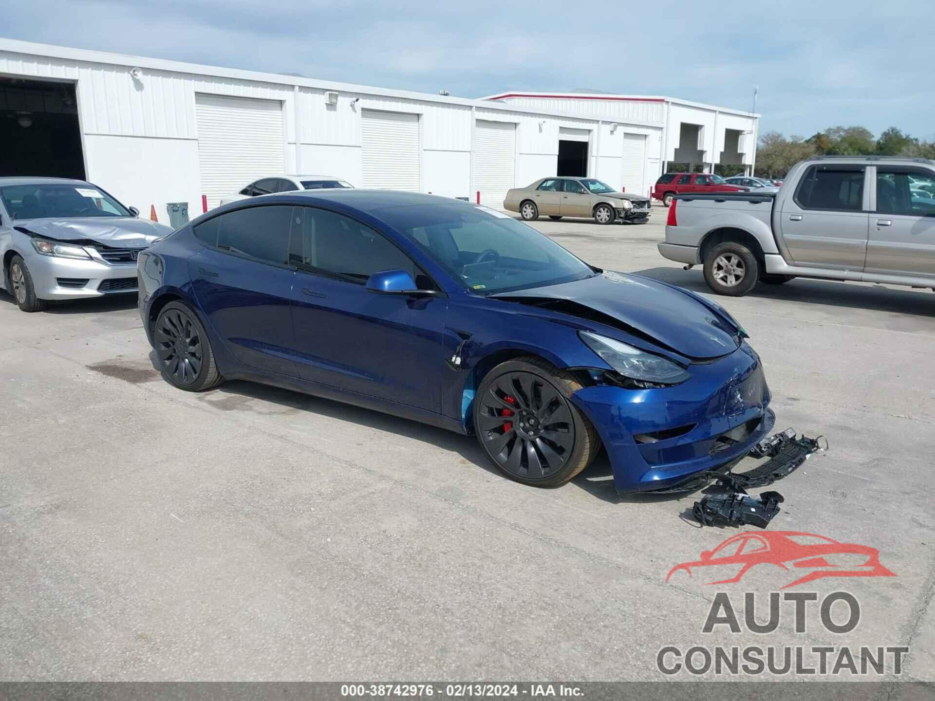 TESLA MODEL 3 2023 - 5YJ3E1EC0PF627641