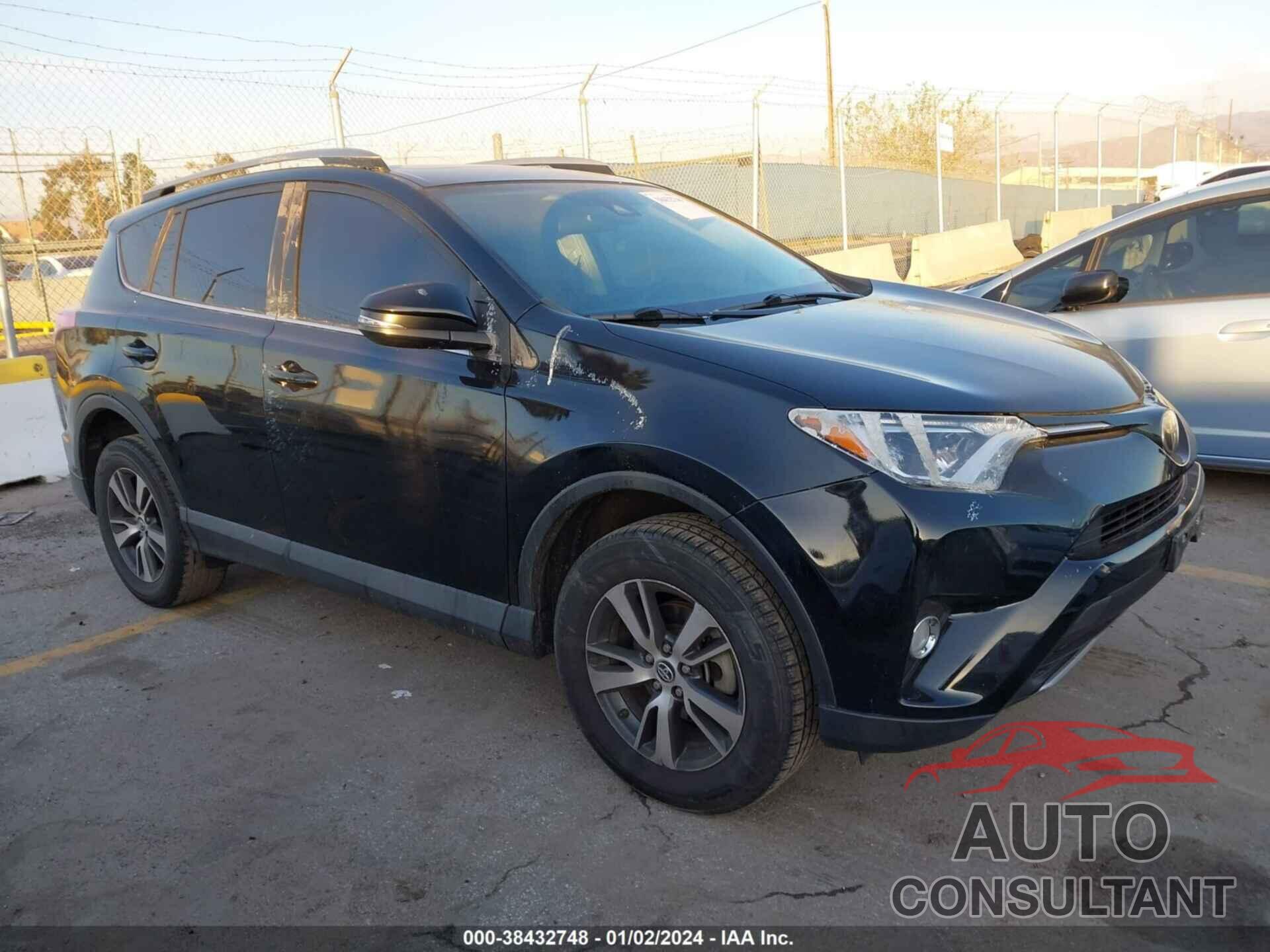 TOYOTA RAV4 2018 - 2T3WFREV7JW446855