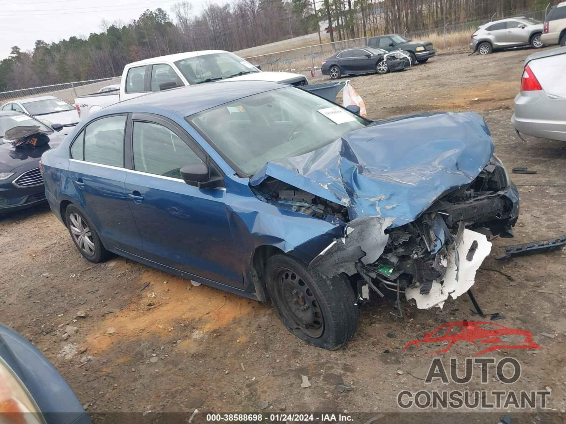 VOLKSWAGEN JETTA 2017 - 3VW2B7AJ3HM213680