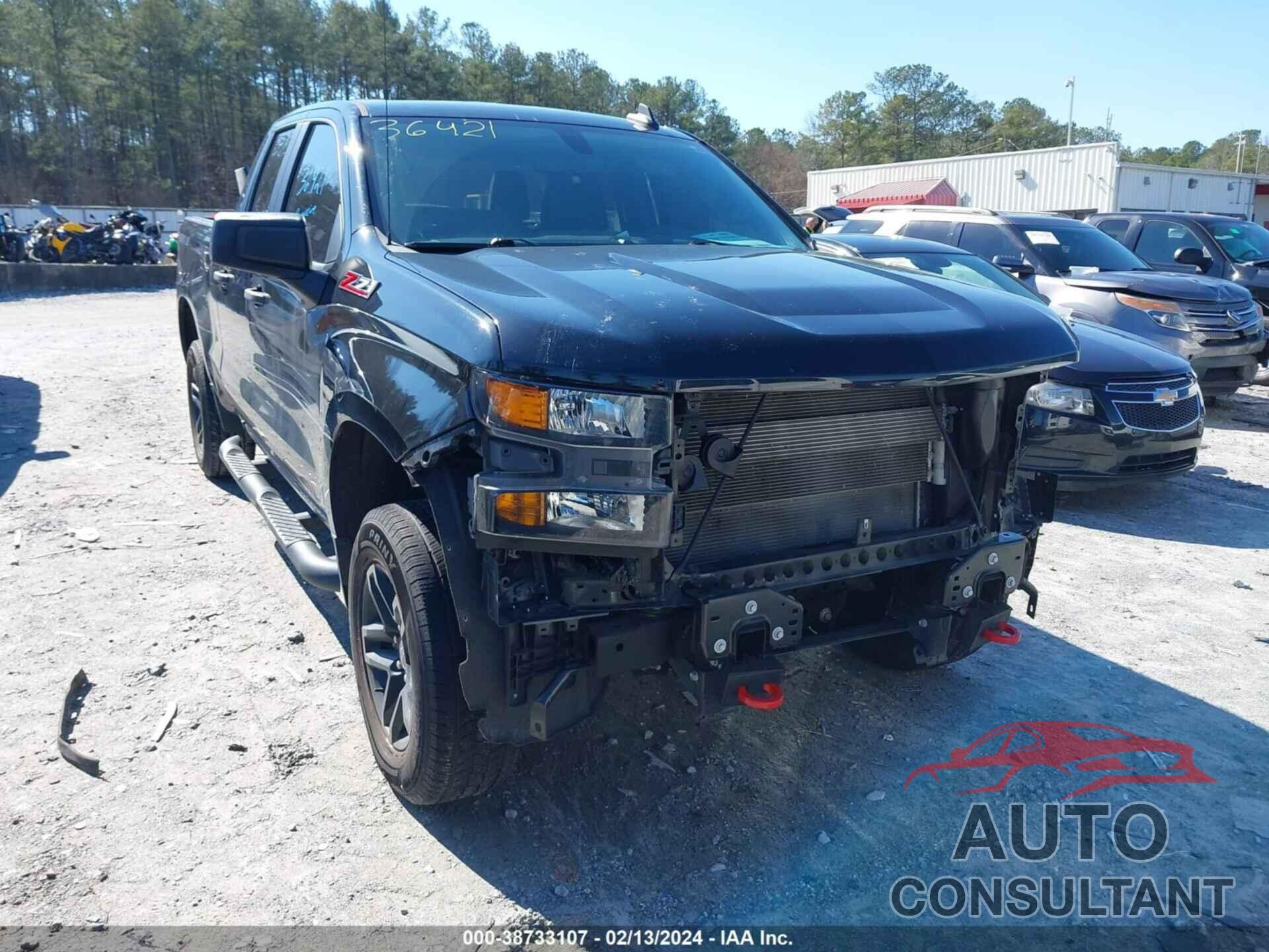 CHEVROLET SILVERADO 1500 2019 - 1GCRYCEFXKZ335294