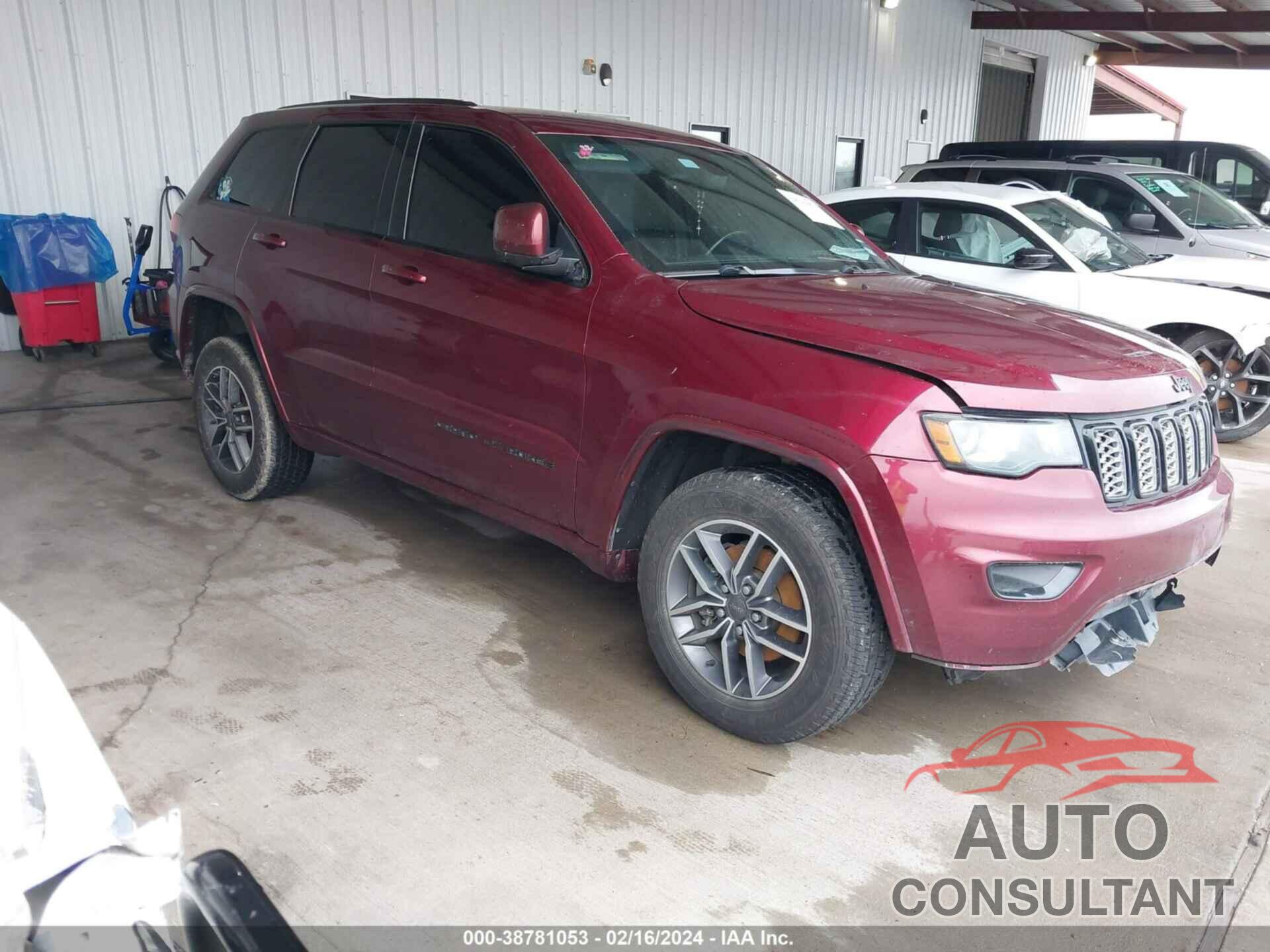 JEEP GRAND CHEROKEE 2017 - 1C4RJEAG2HC953008