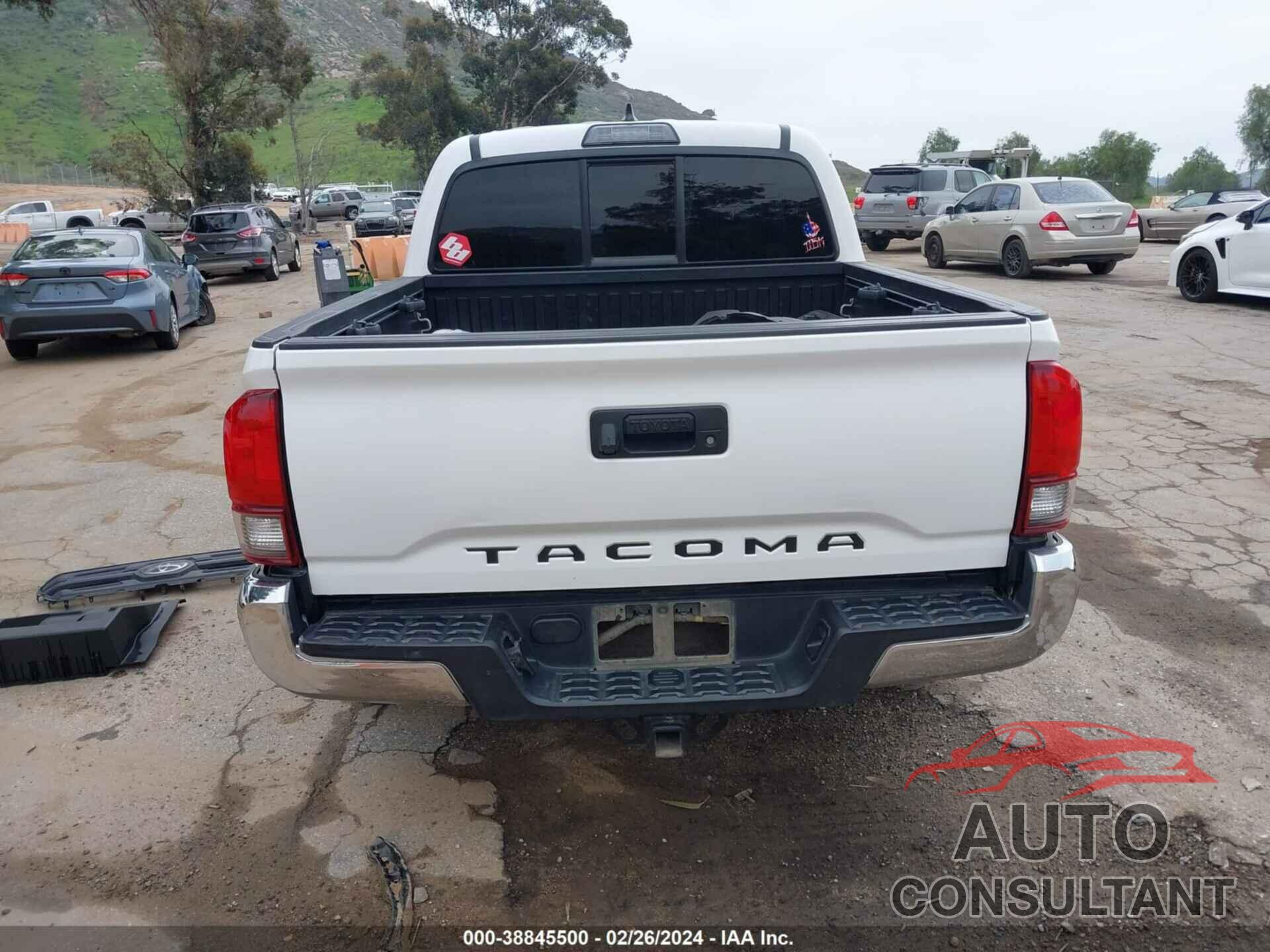 TOYOTA TACOMA 2019 - 5TFAX5GN7KX146145