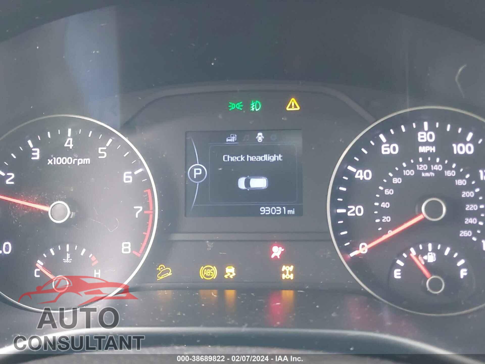 KIA SPORTAGE 2018 - KNDPMCAC5J7382564