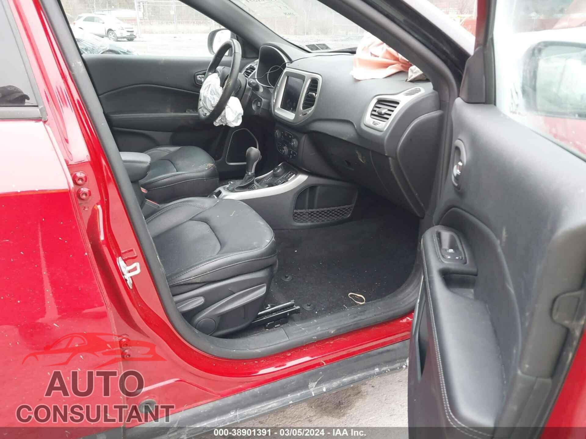 JEEP COMPASS 2020 - 3C4NJDCB4LT107146