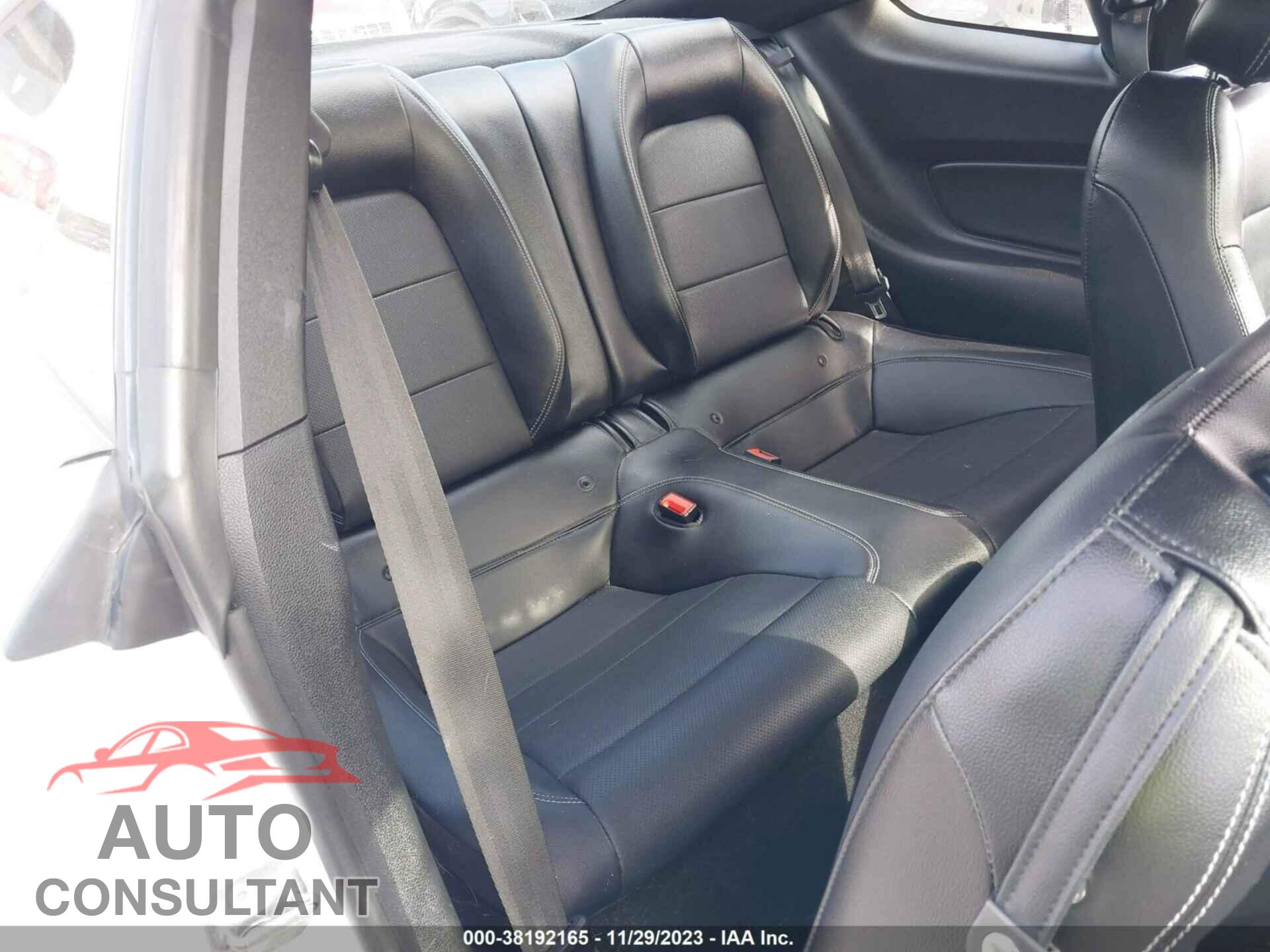 FORD MUSTANG 2019 - 1FA6P8TH0K5186561