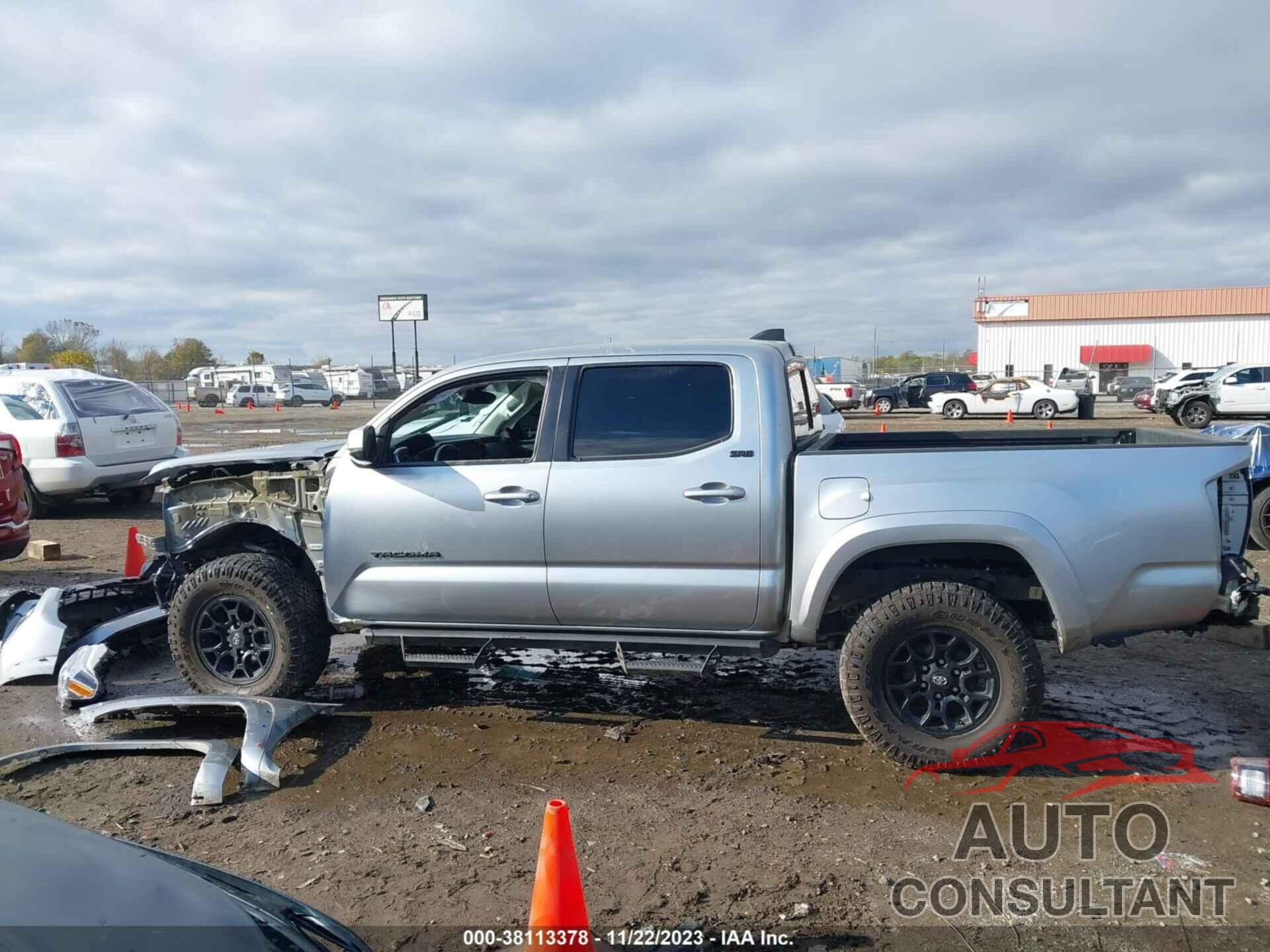 TOYOTA TACOMA 2022 - 3TMAZ5CN9NM192585