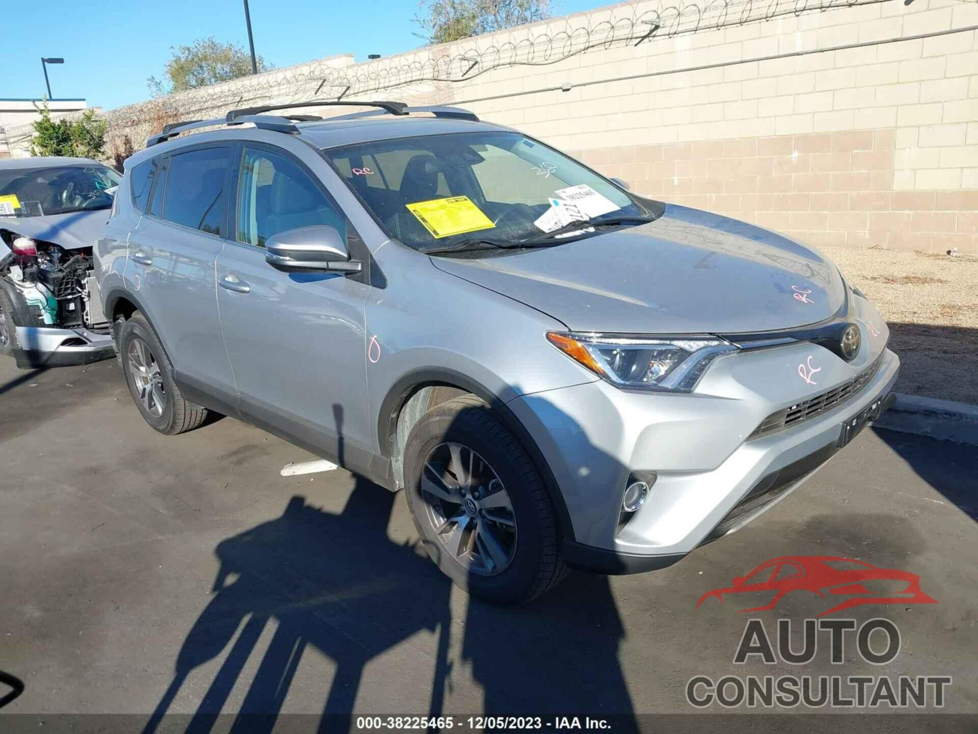TOYOTA RAV4 2017 - 2T3WFREV6HW341105