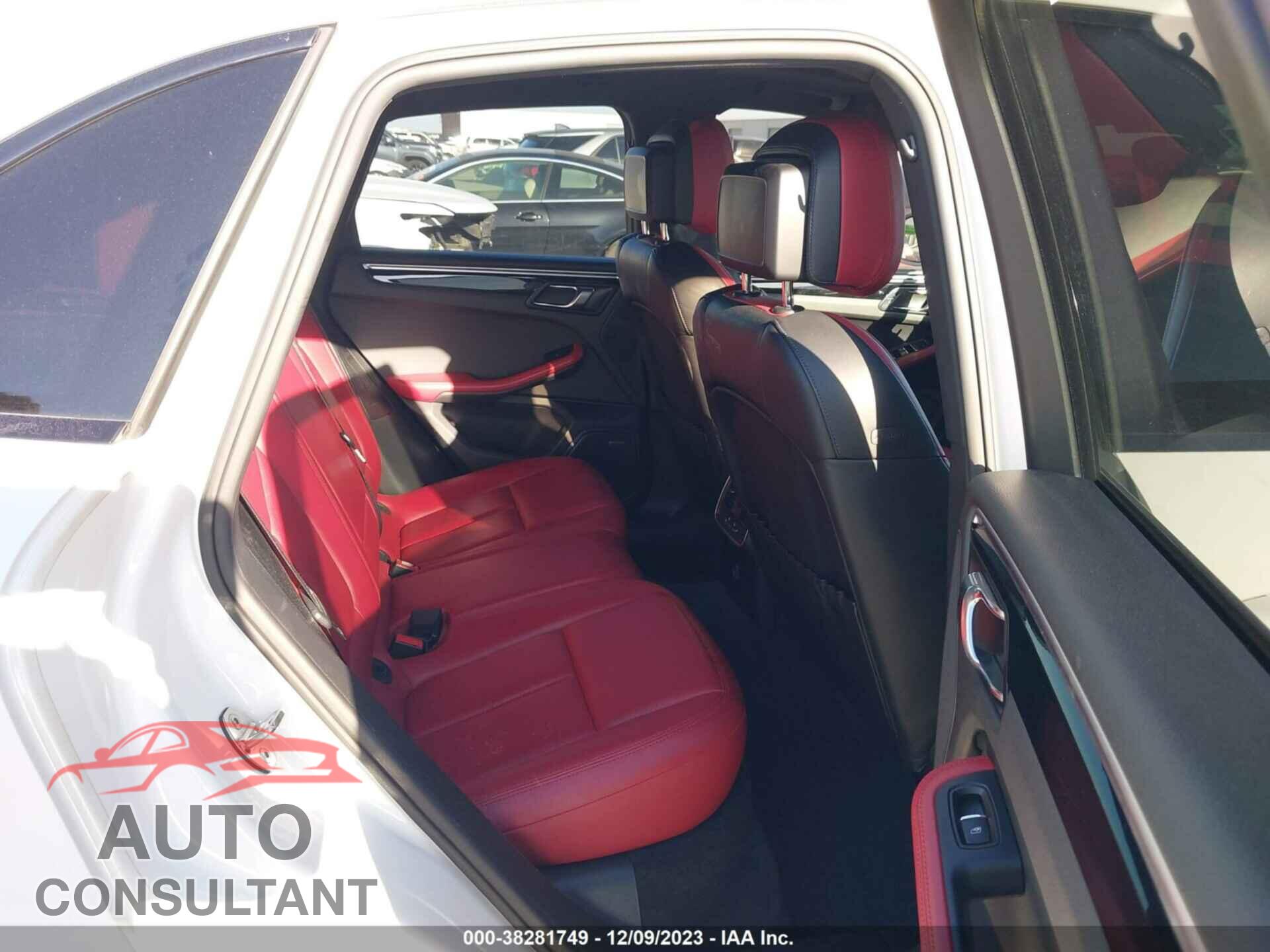 PORSCHE MACAN 2017 - WP1AB2A52HLB21206