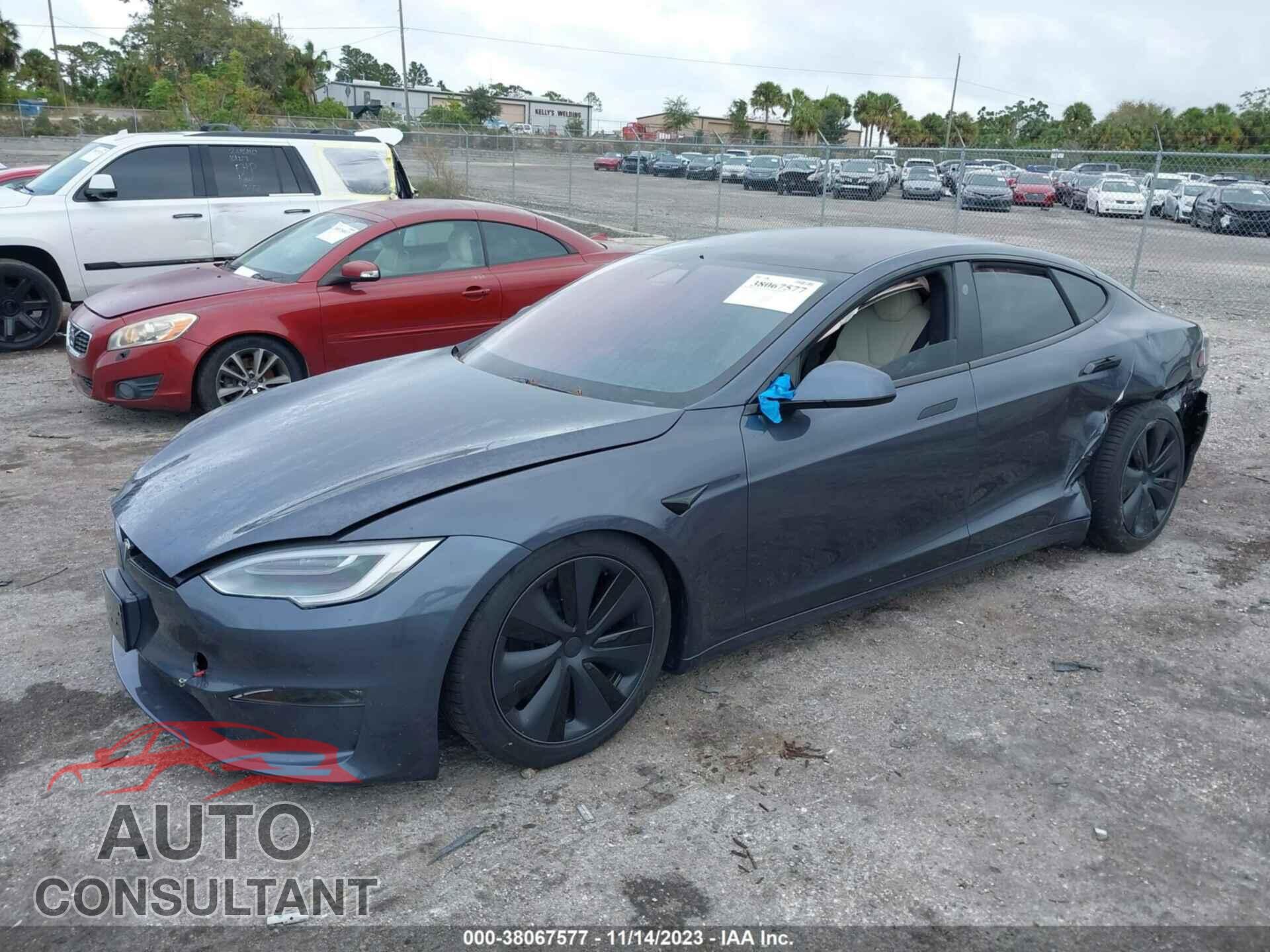 TESLA MODEL S 2021 - 5YJSA1E5XMF454683