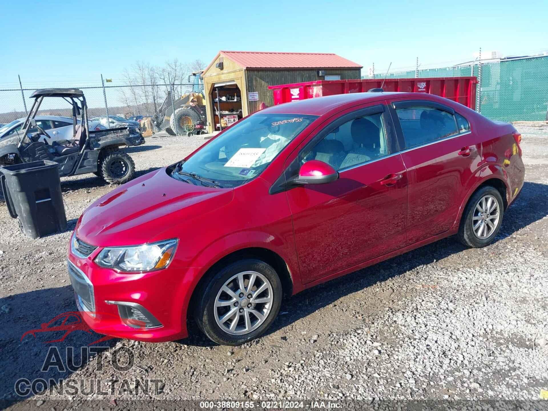 CHEVROLET SONIC 2017 - 1G1JD5SHXH4100385