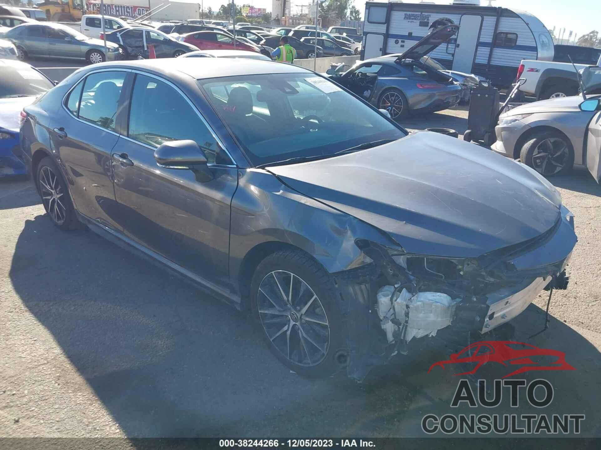 TOYOTA CAMRY 2021 - 4T1T11AKXMU515324