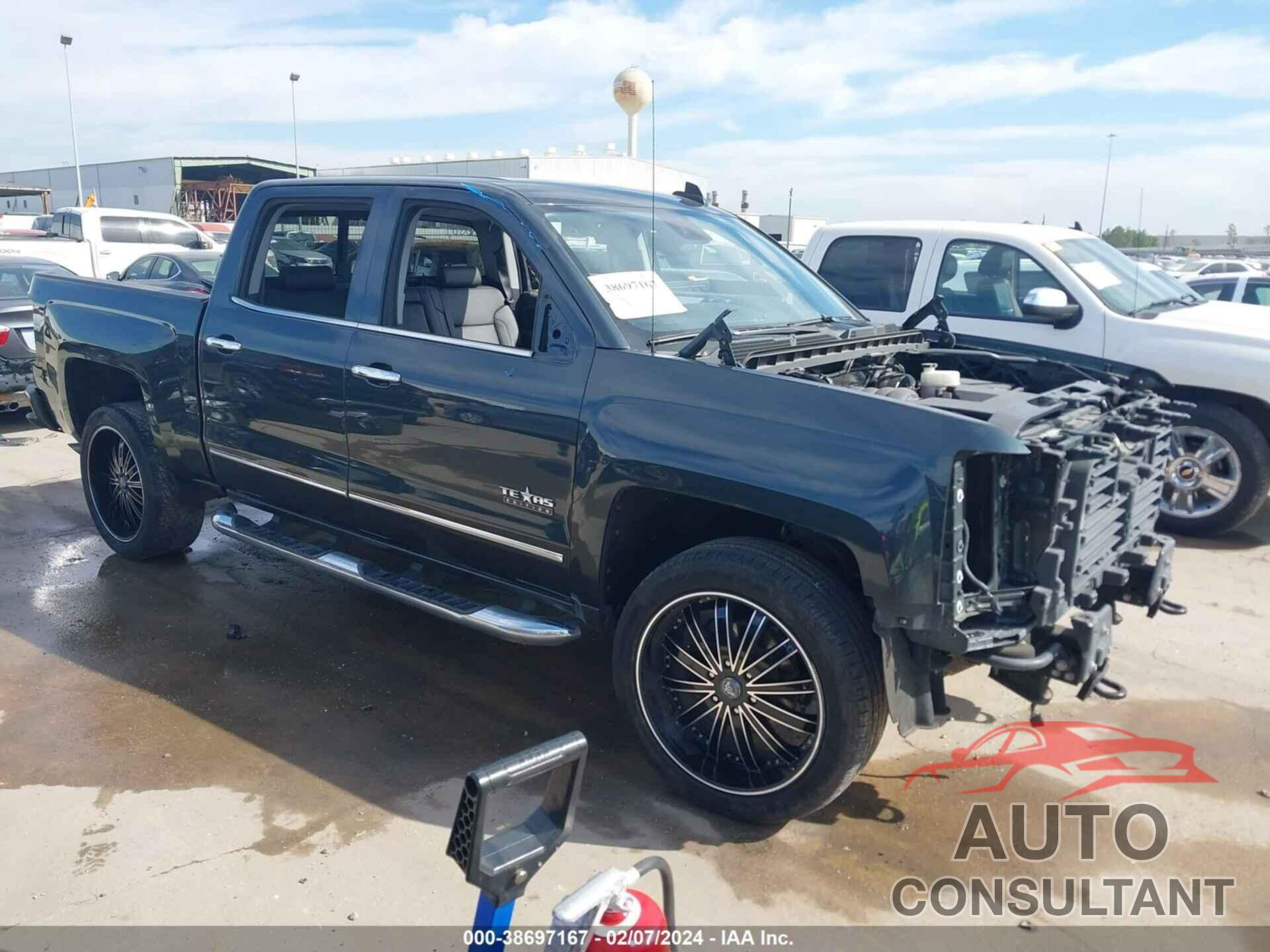 CHEVROLET SILVERADO 1500 2018 - 3GCPCSEC4JG356145