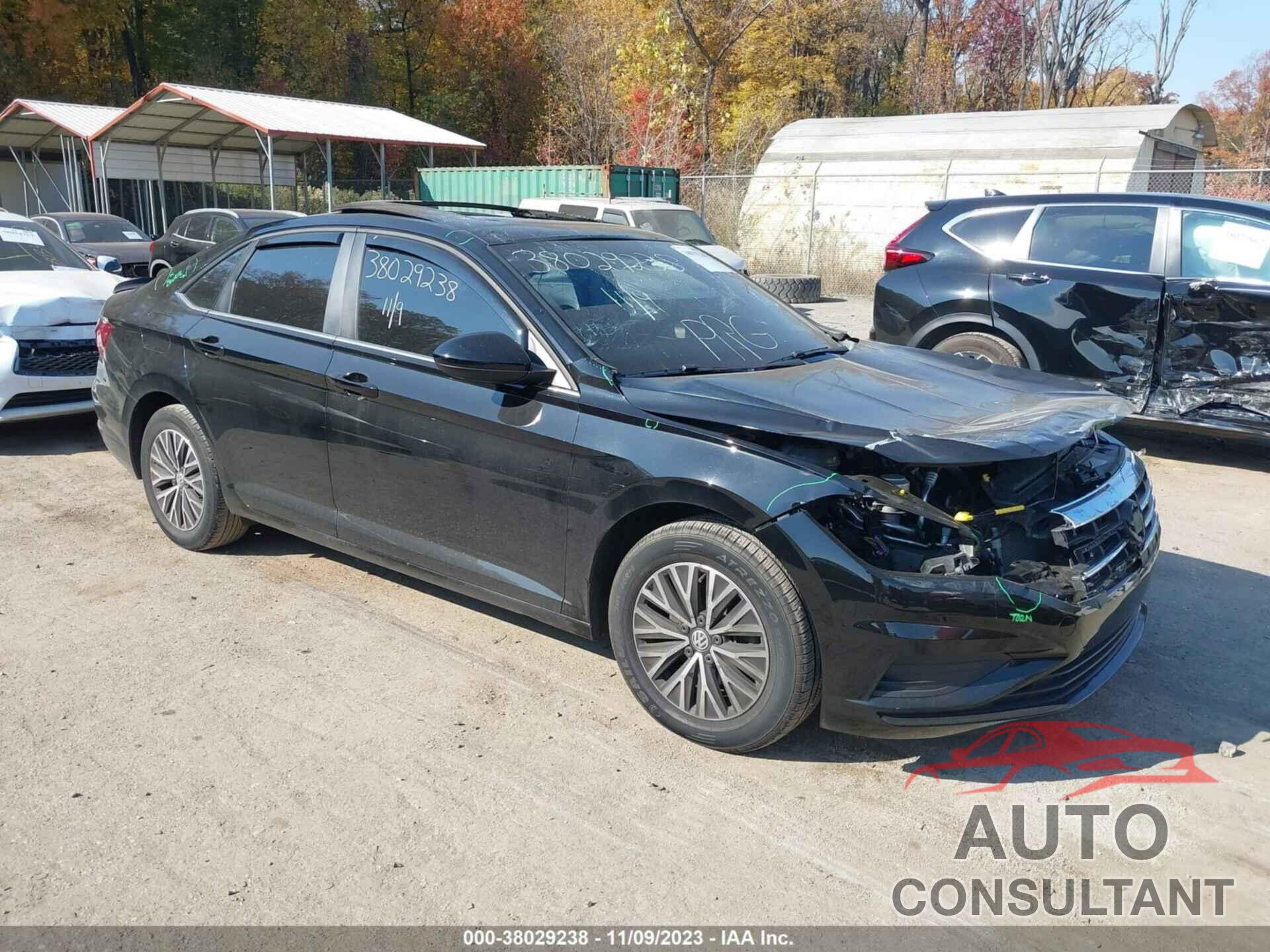 VOLKSWAGEN JETTA 2019 - 3VWC57BUXKM013682