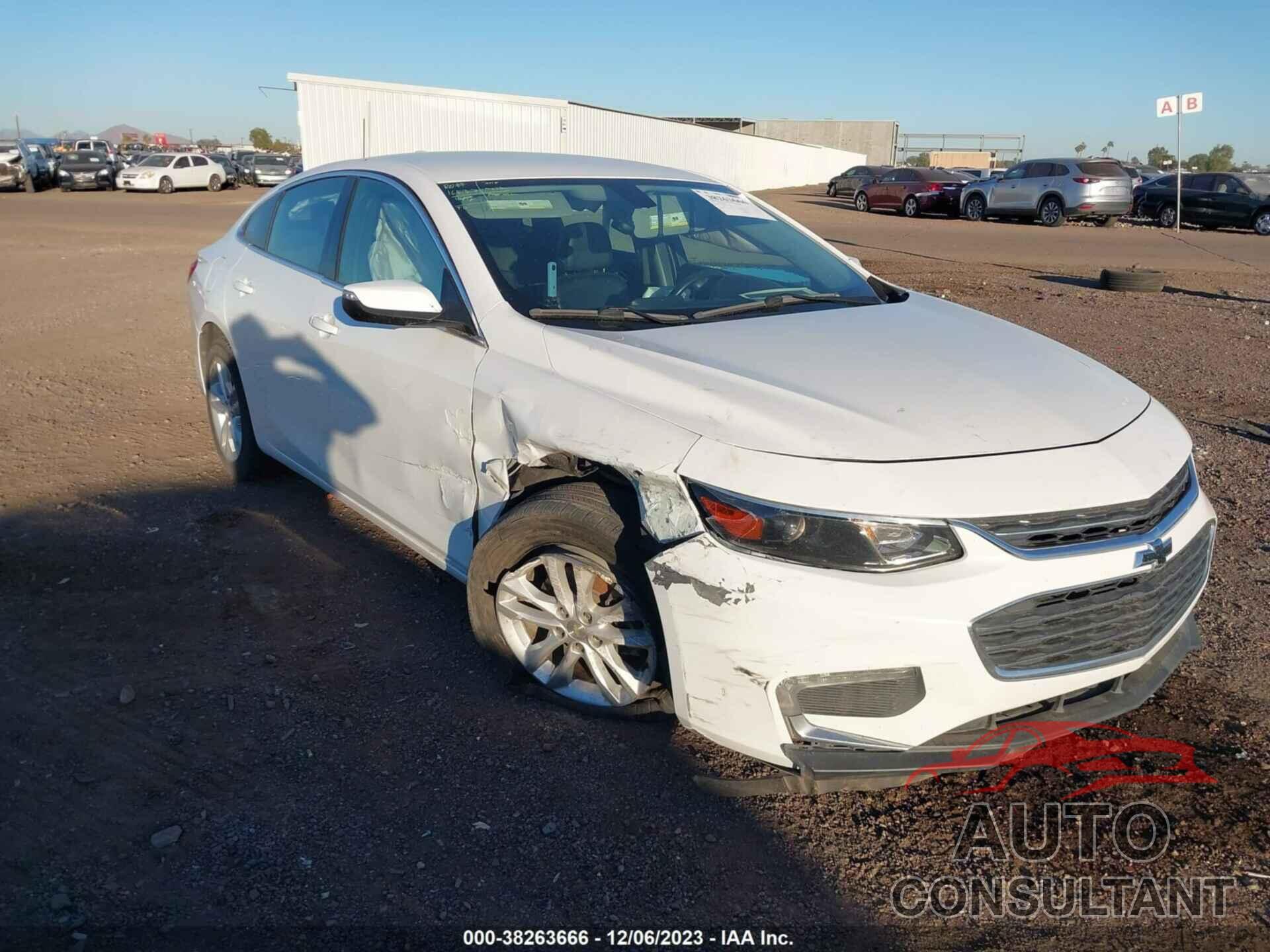 CHEVROLET MALIBU 2018 - 1G1ZD5ST8JF185731