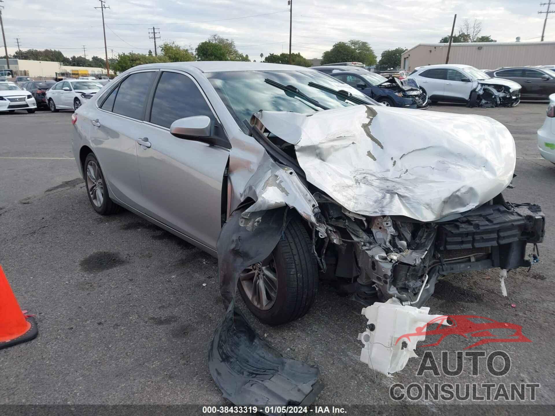 TOYOTA CAMRY 2015 - 4T1BF1FK0FU083173
