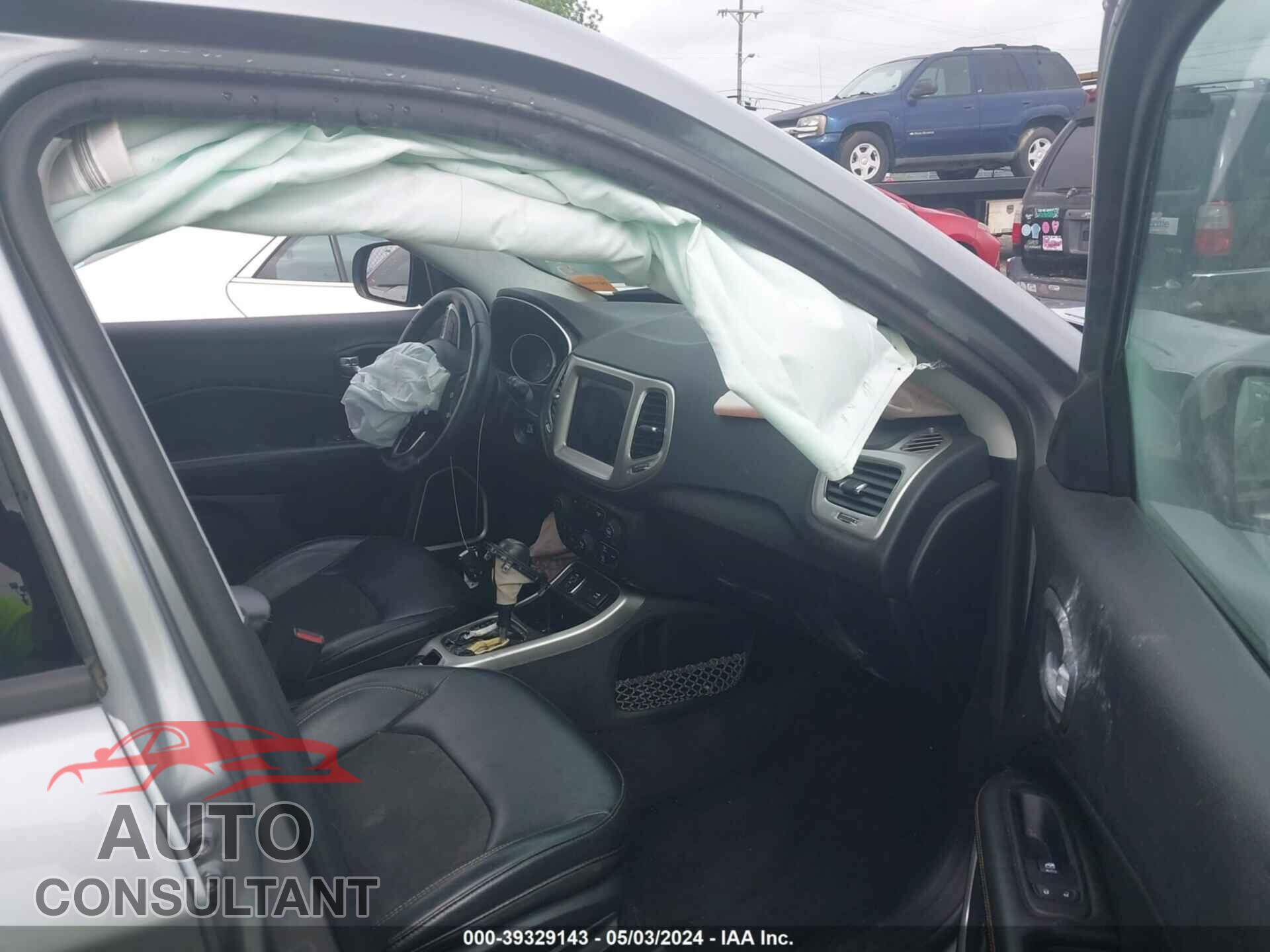 JEEP COMPASS 2017 - 3C4NJCBB7HT624976
